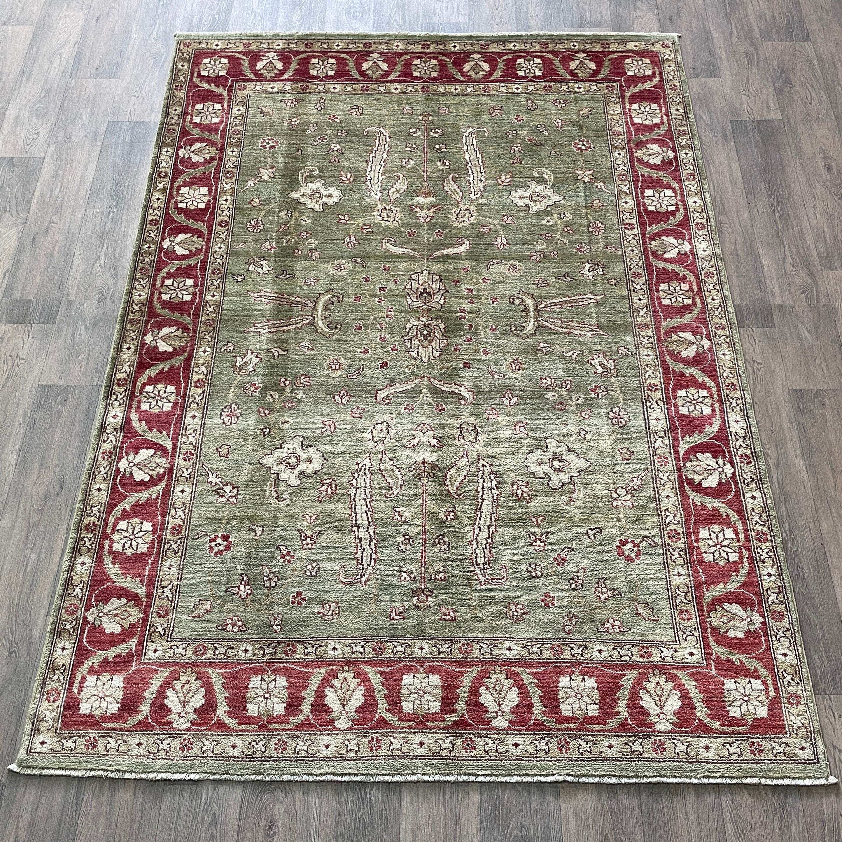 Afghan Sultanabad Rug