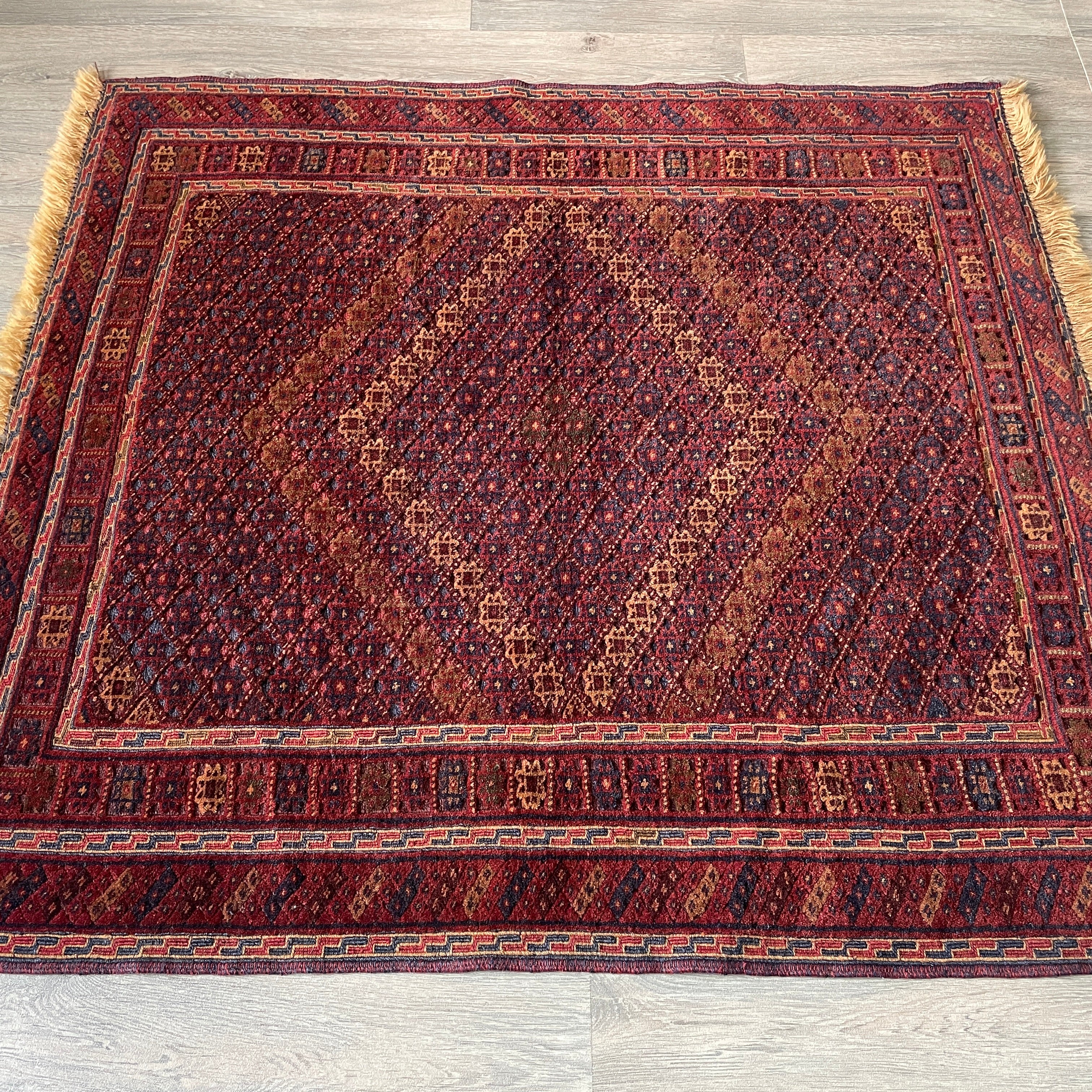 Afghan Fine Mushwani Rug (Belgian Wool)