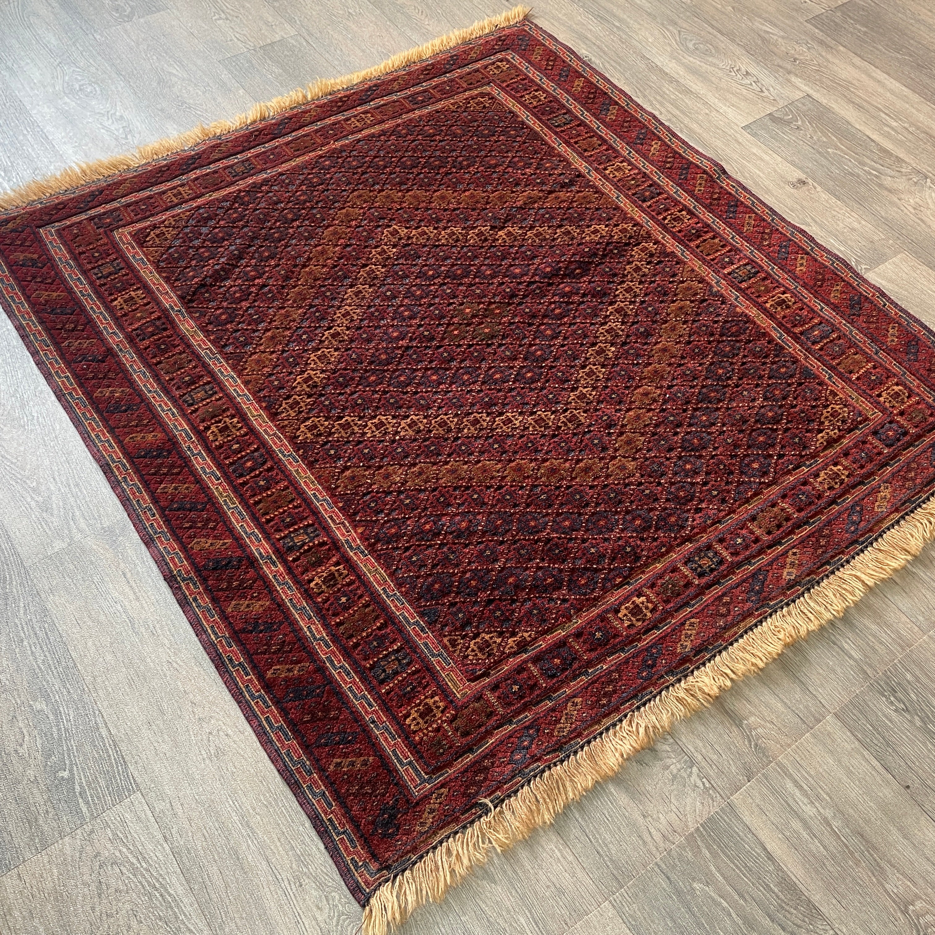 Afghan Fine Mushwani Rug (Belgian Wool)