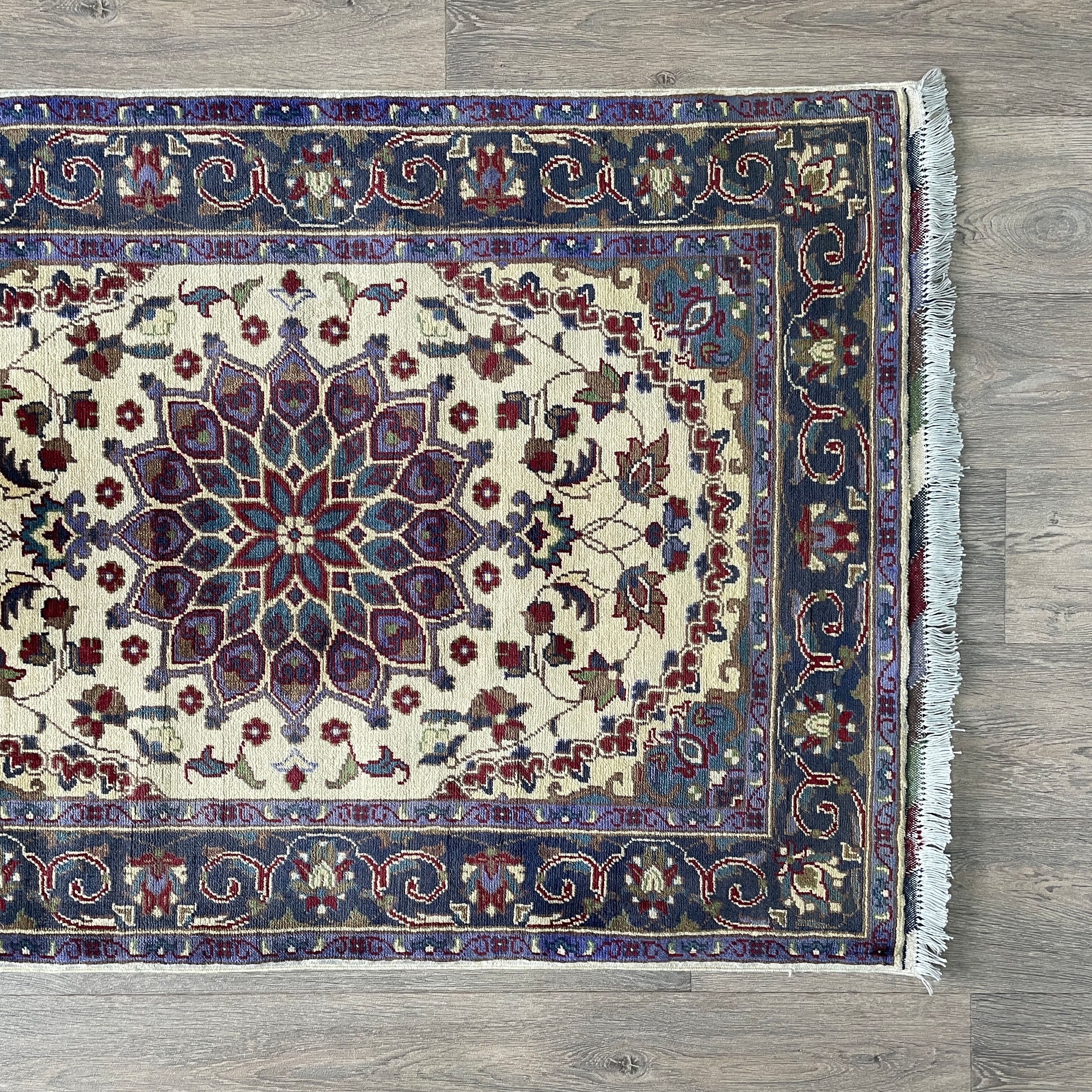 Fine Persian Parak Runner (Merino Wool)
