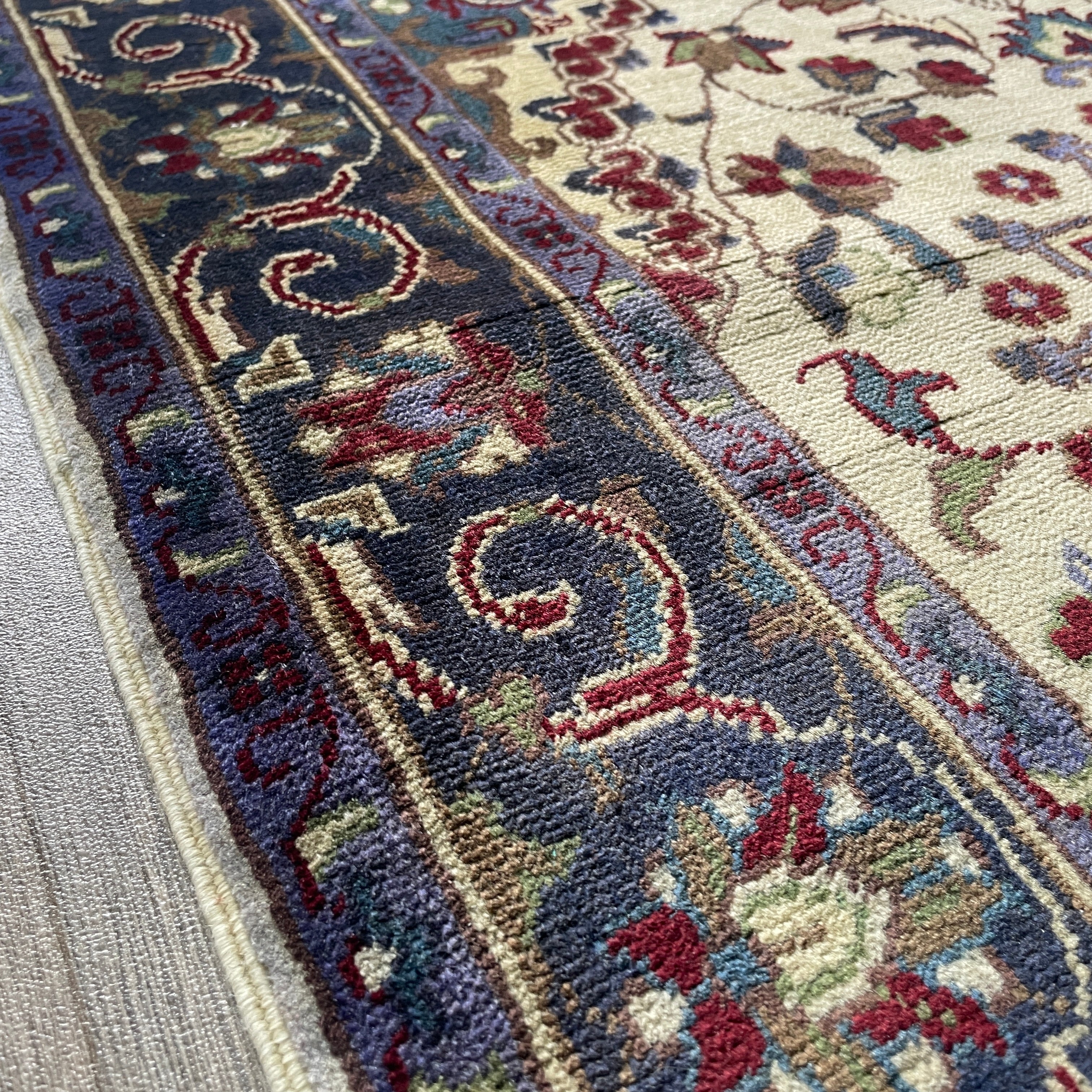 Fine Persian Parak Runner (Merino Wool)