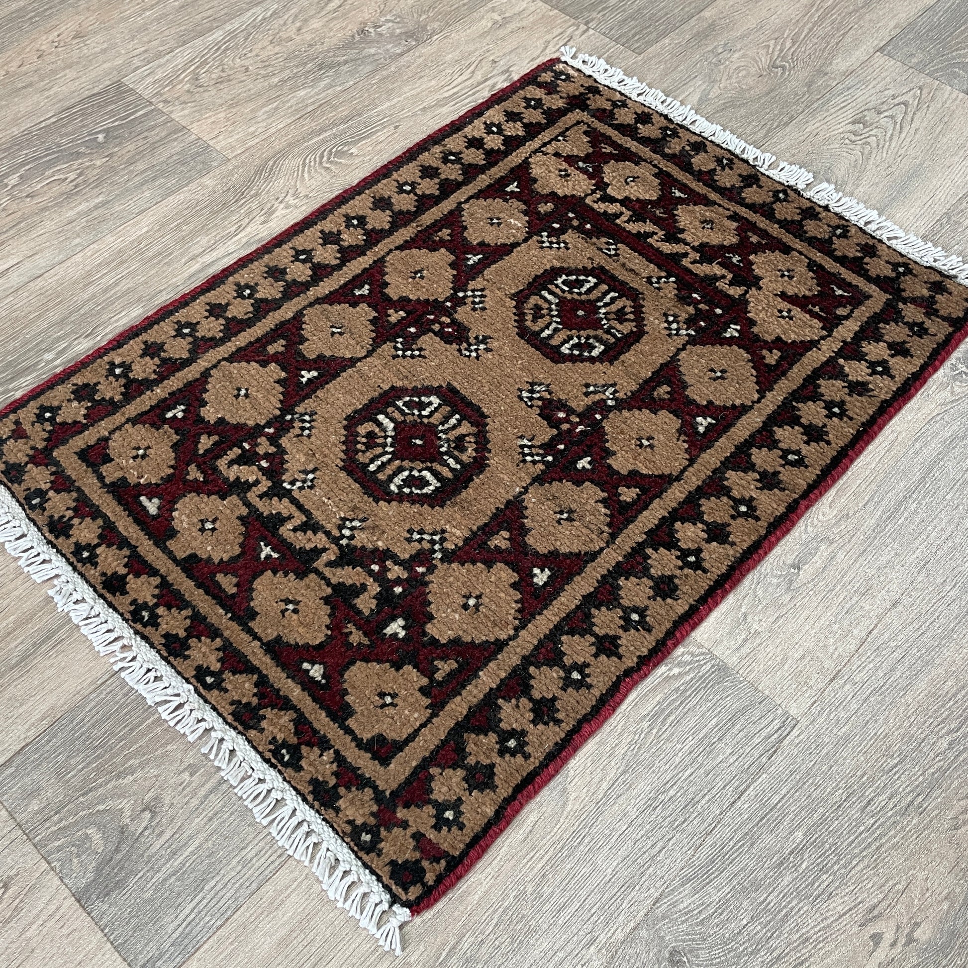 70 x 48 cm | Afghan Aqcha Door Mat