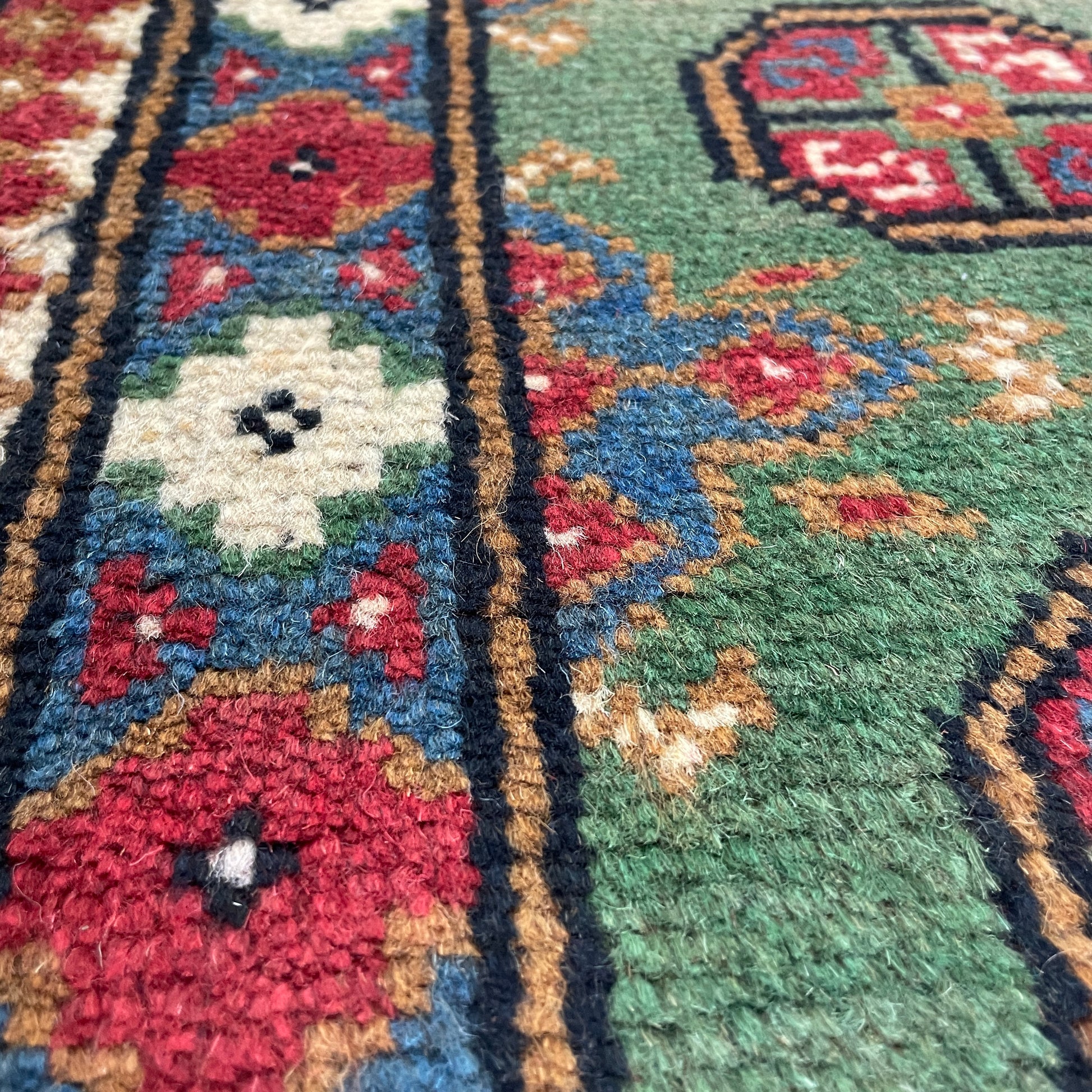 77 x 52 cm | Afghan Aqcha Door Mat