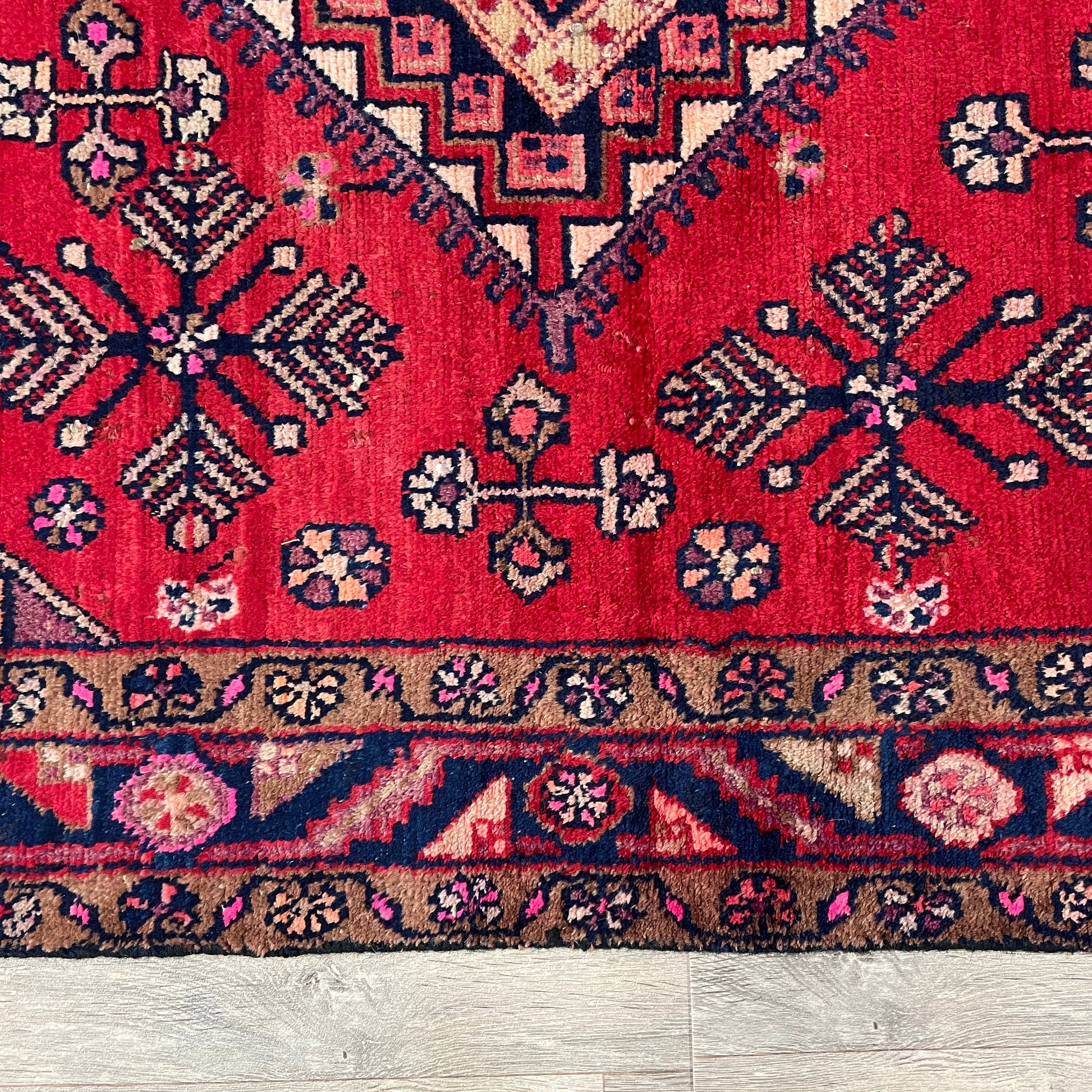 196 x 128 cm | Persiann Hamadan Rug (Old 1970)