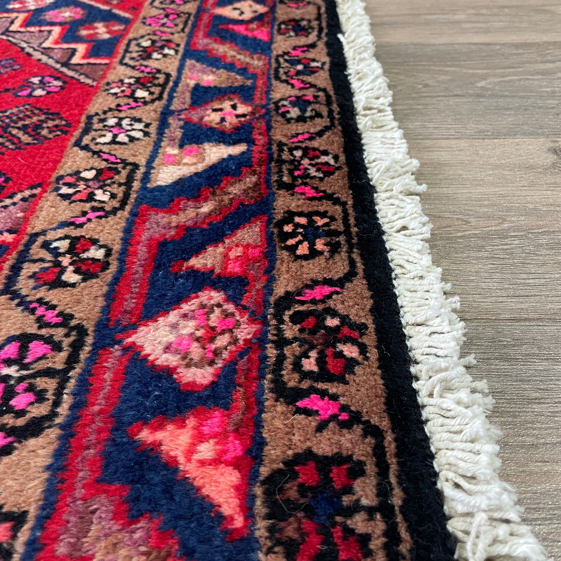 196 x 128 cm | Persiann Hamadan Rug (Old 1970)