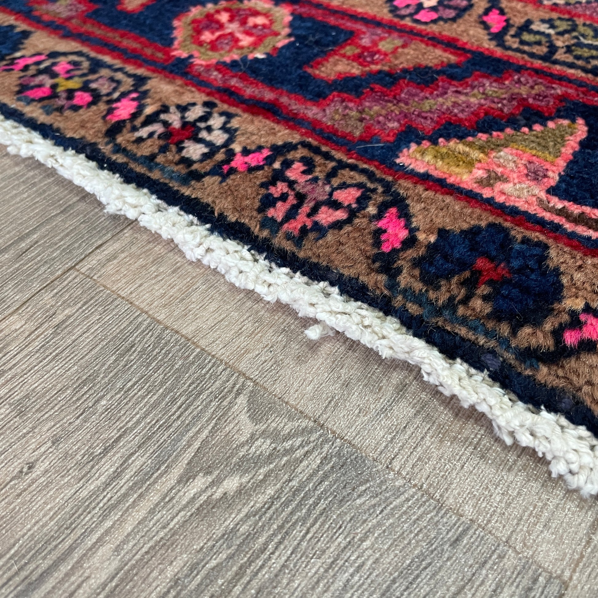 196 x 128 cm | Persiann Hamadan Rug (Old 1970)