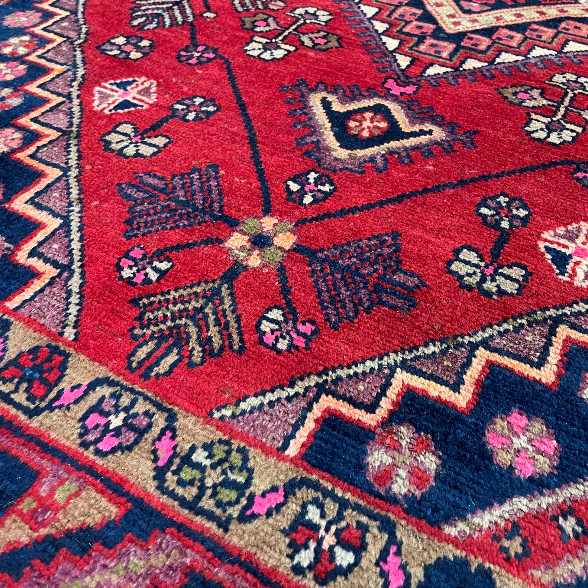 196 x 128 cm | Persiann Hamadan Rug (Old 1970)