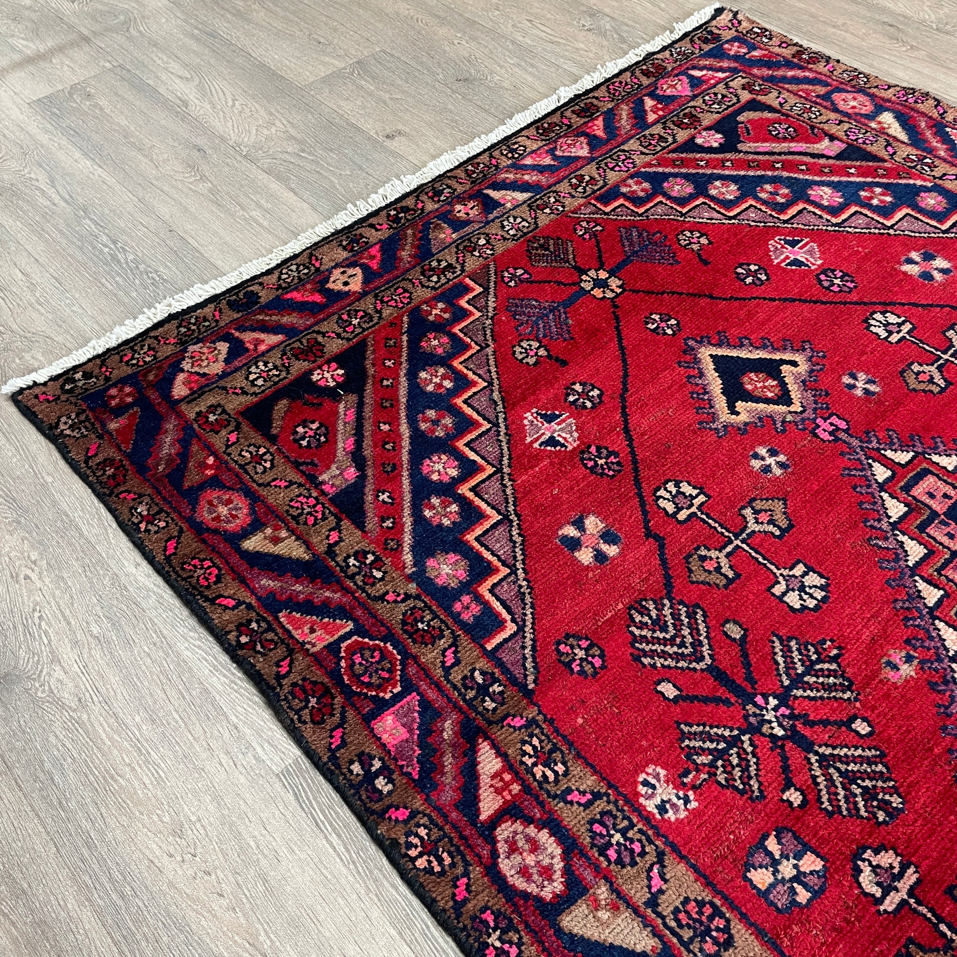 196 x 128 cm | Persiann Hamadan Rug (Old 1970)