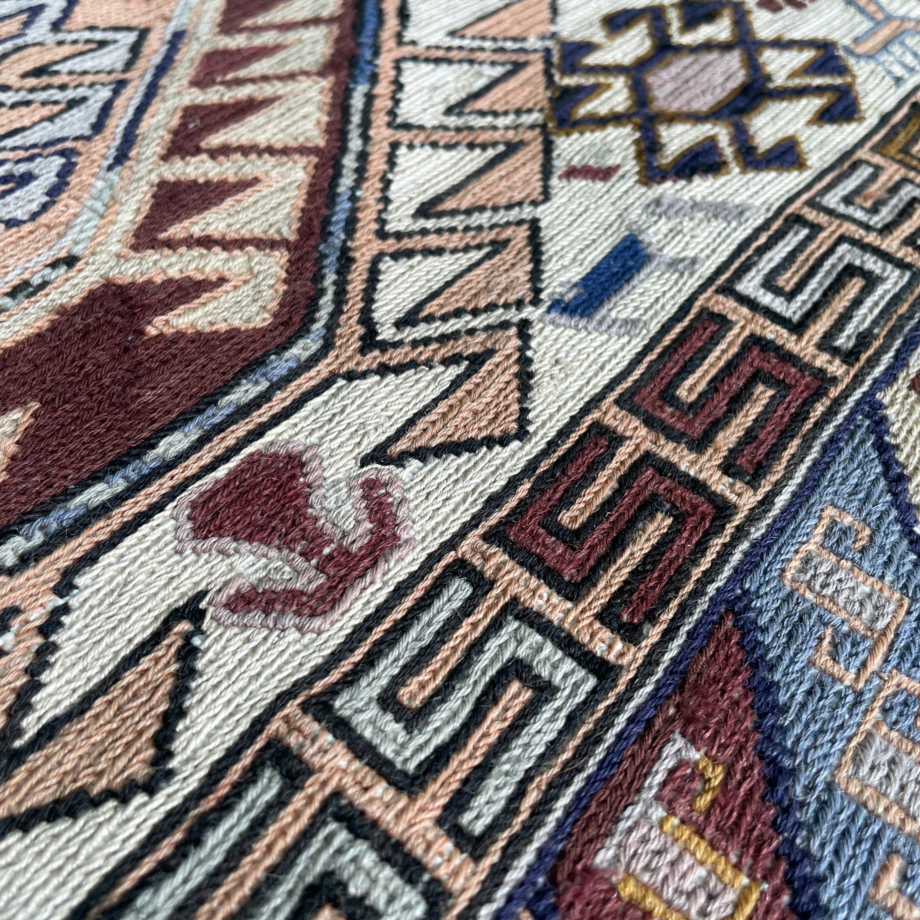 Fine Persian Soumak Kilim Rug (Silk)