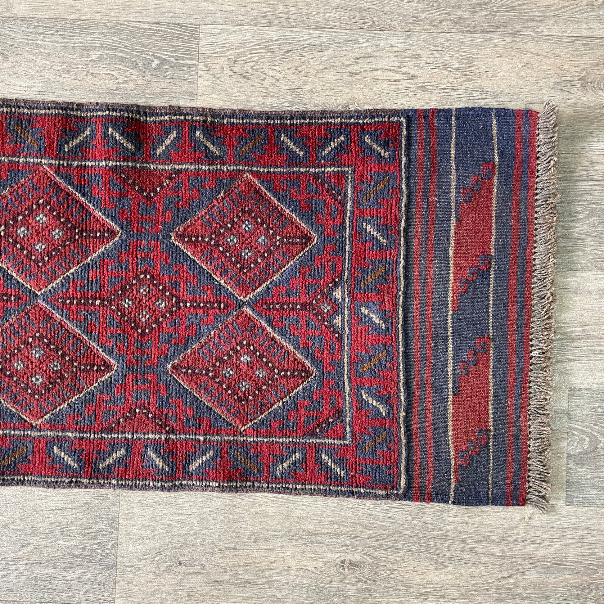 258 x 56 cm | Afghan Mushwani Runner