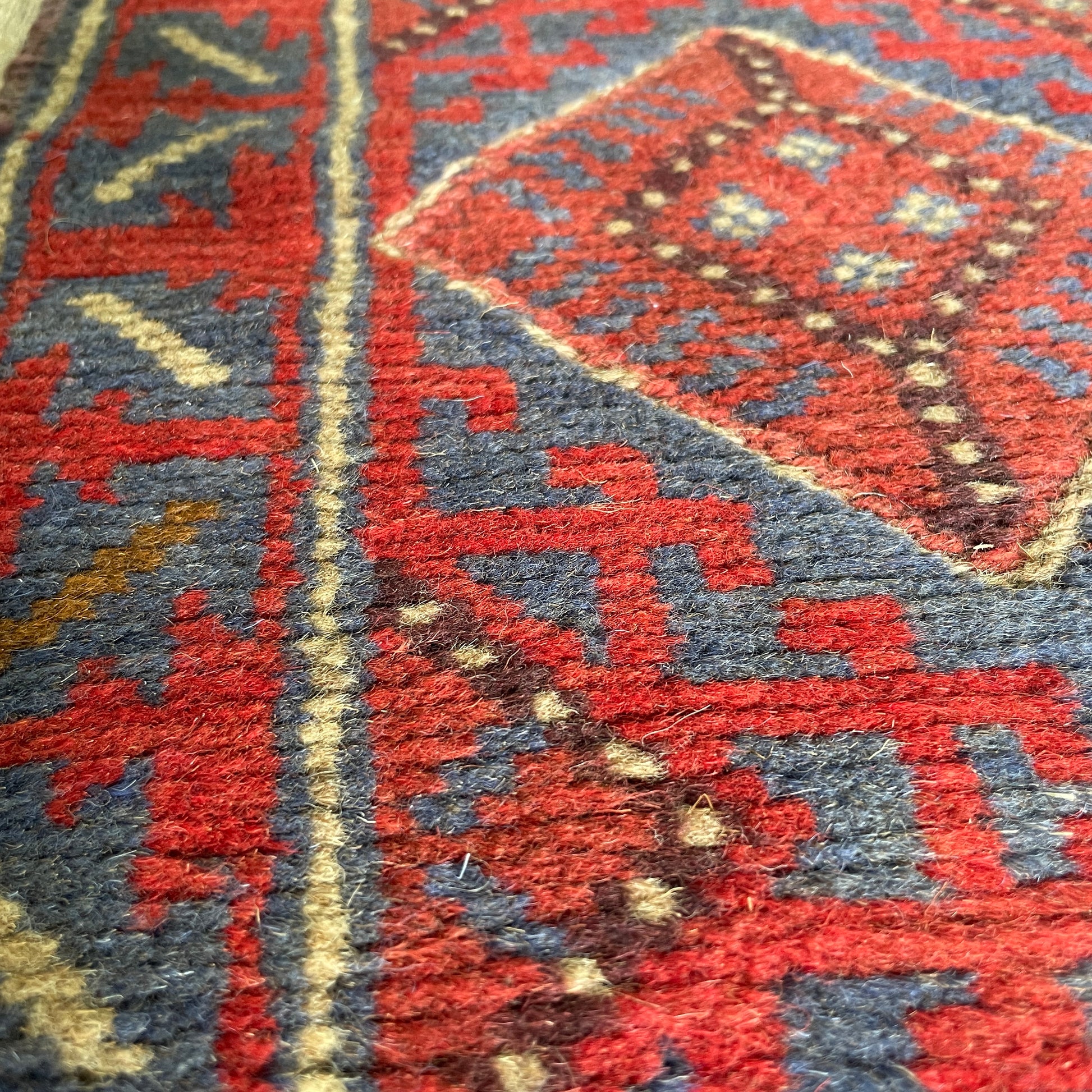 258 x 56 cm | Afghan Mushwani Runner