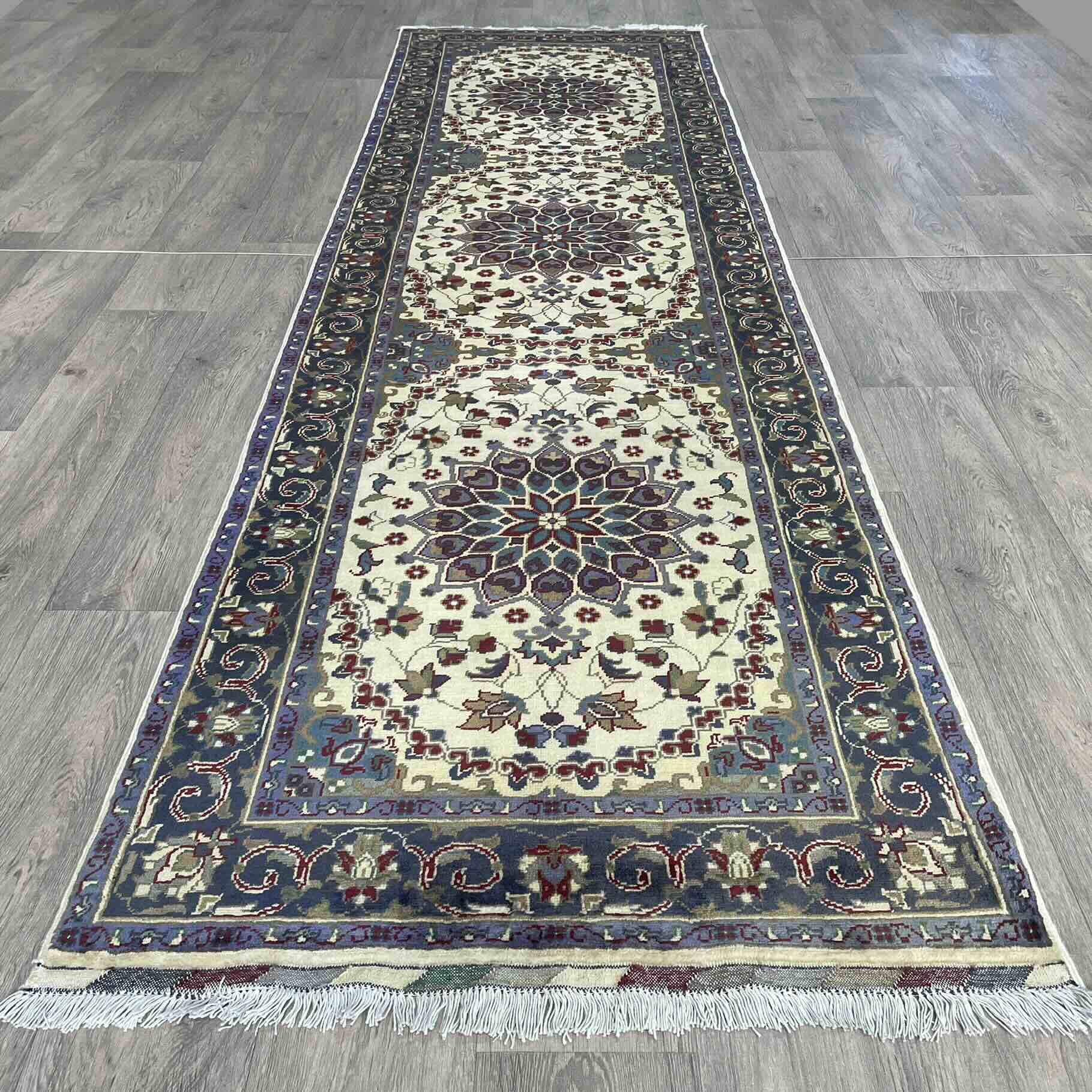 Fine Persian Parak Runner (Merino Wool)