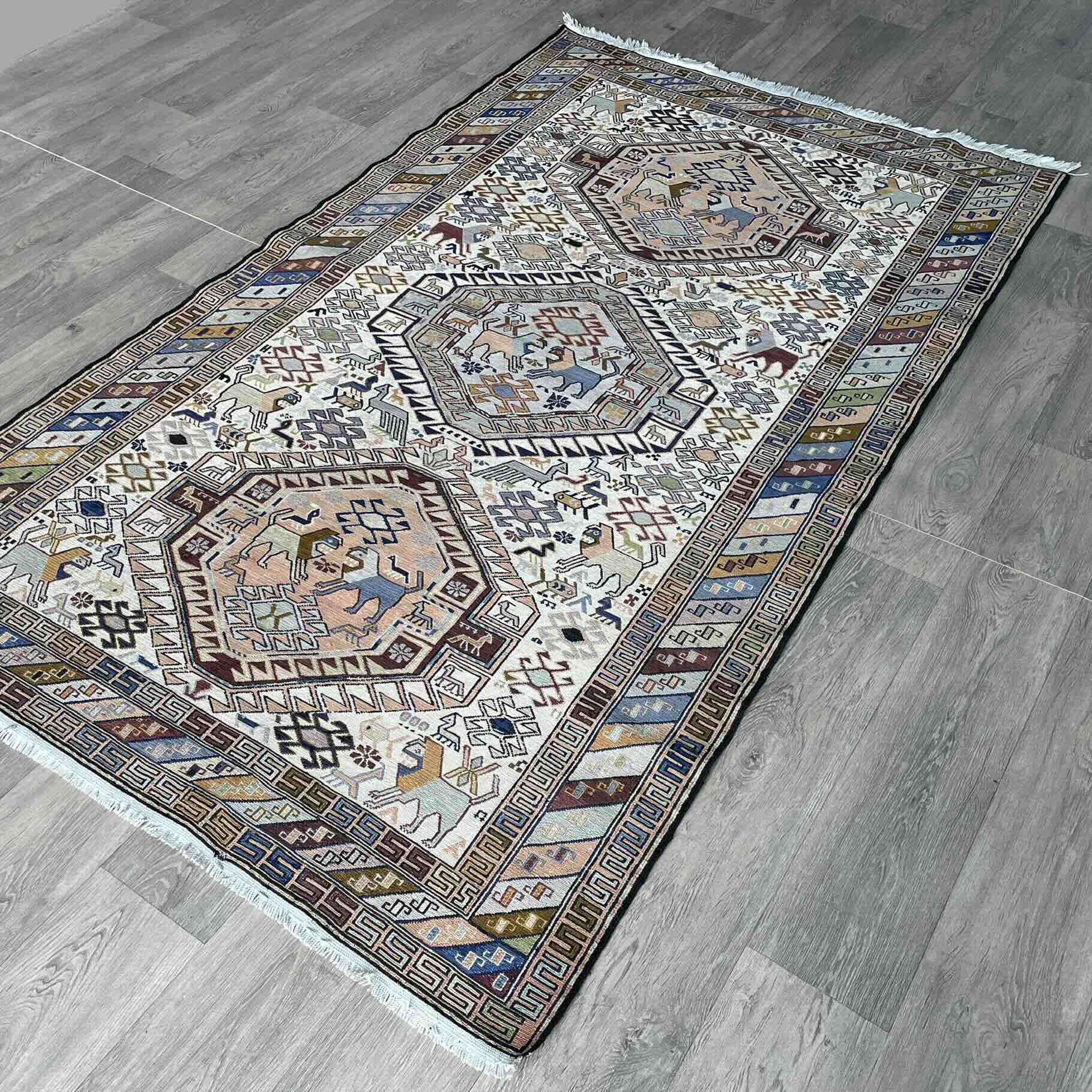Fine Persian Soumak Kilim Rug (Silk)