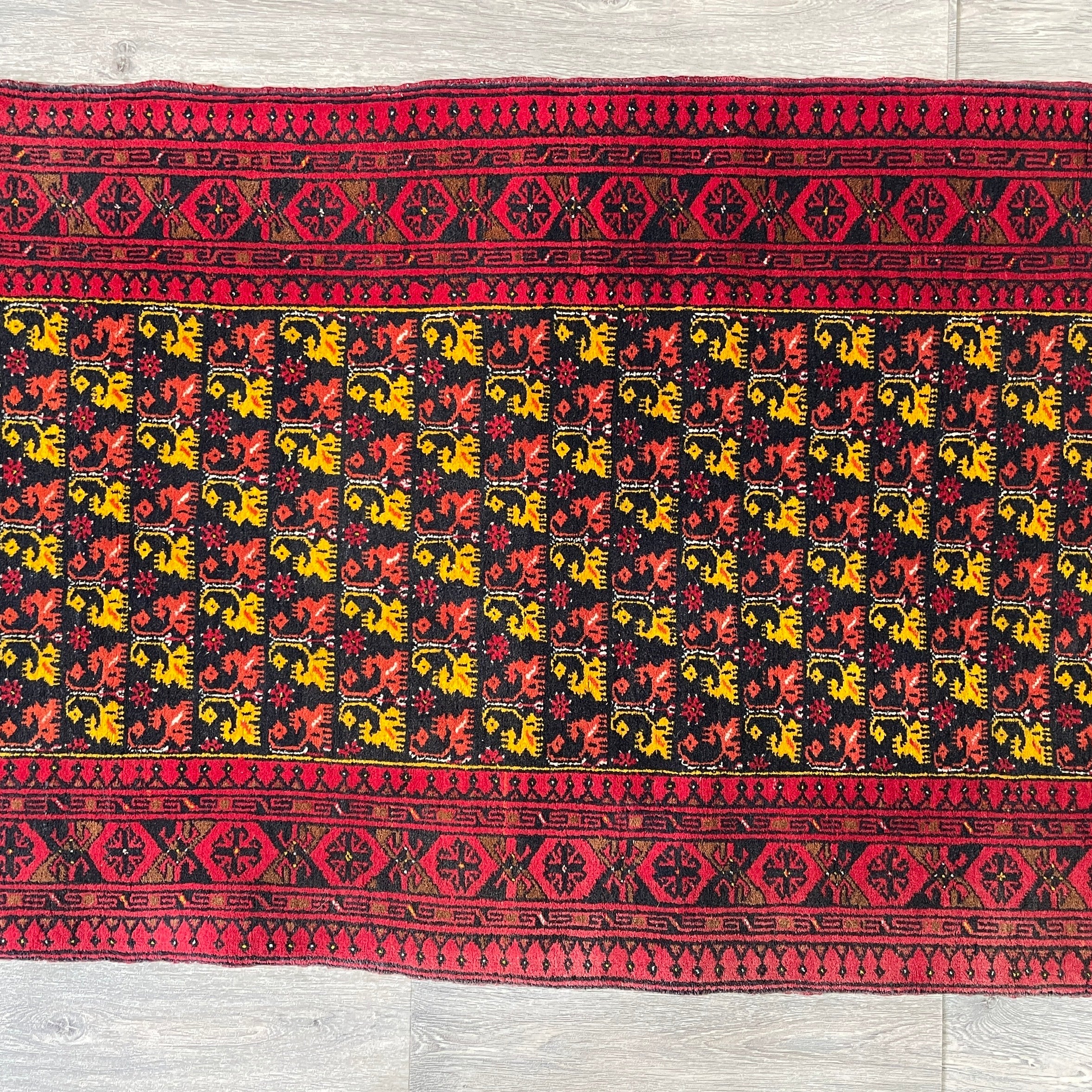 297 x 88 cm | Afghan Ersari Runner