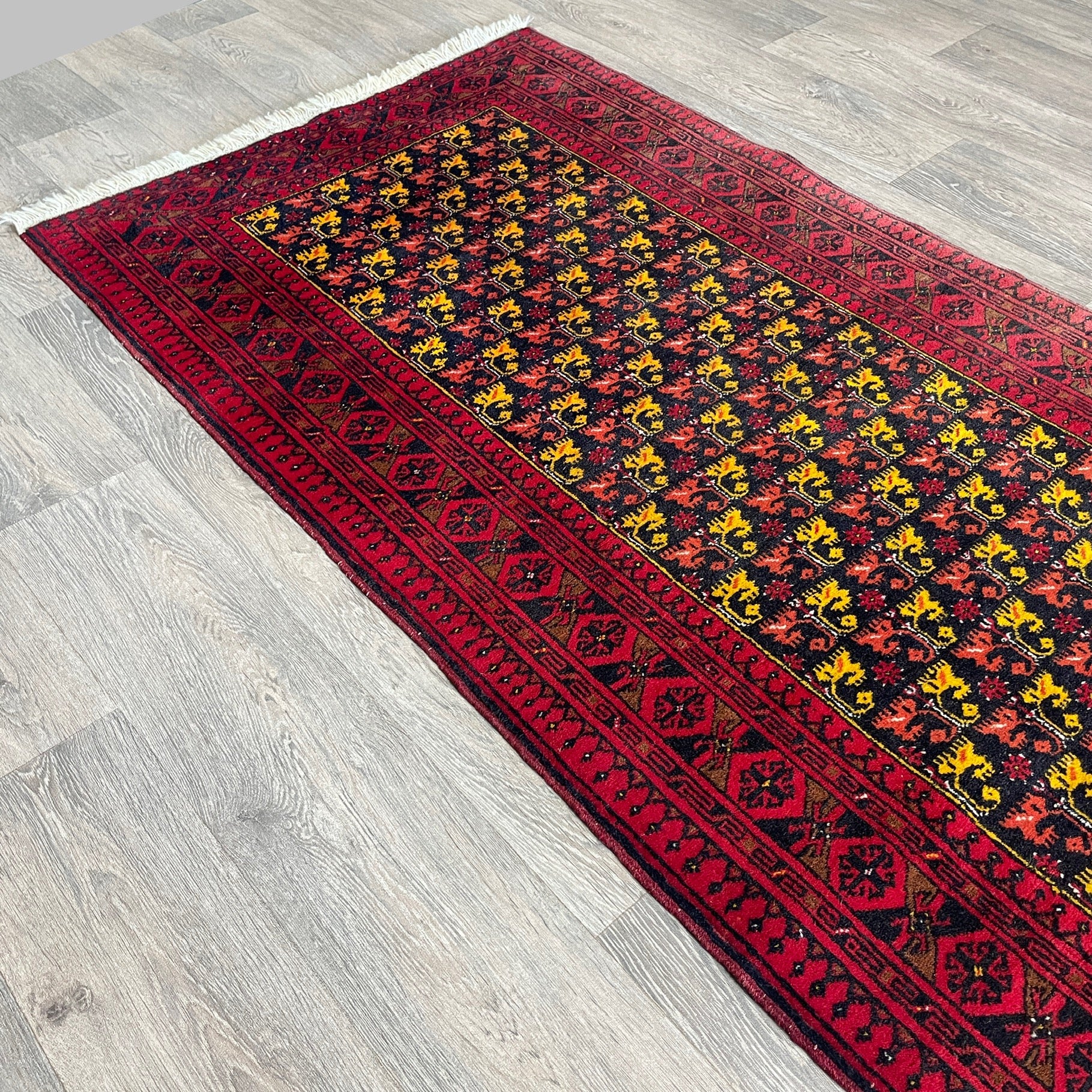 297 x 88 cm | Afghan Ersari Runner