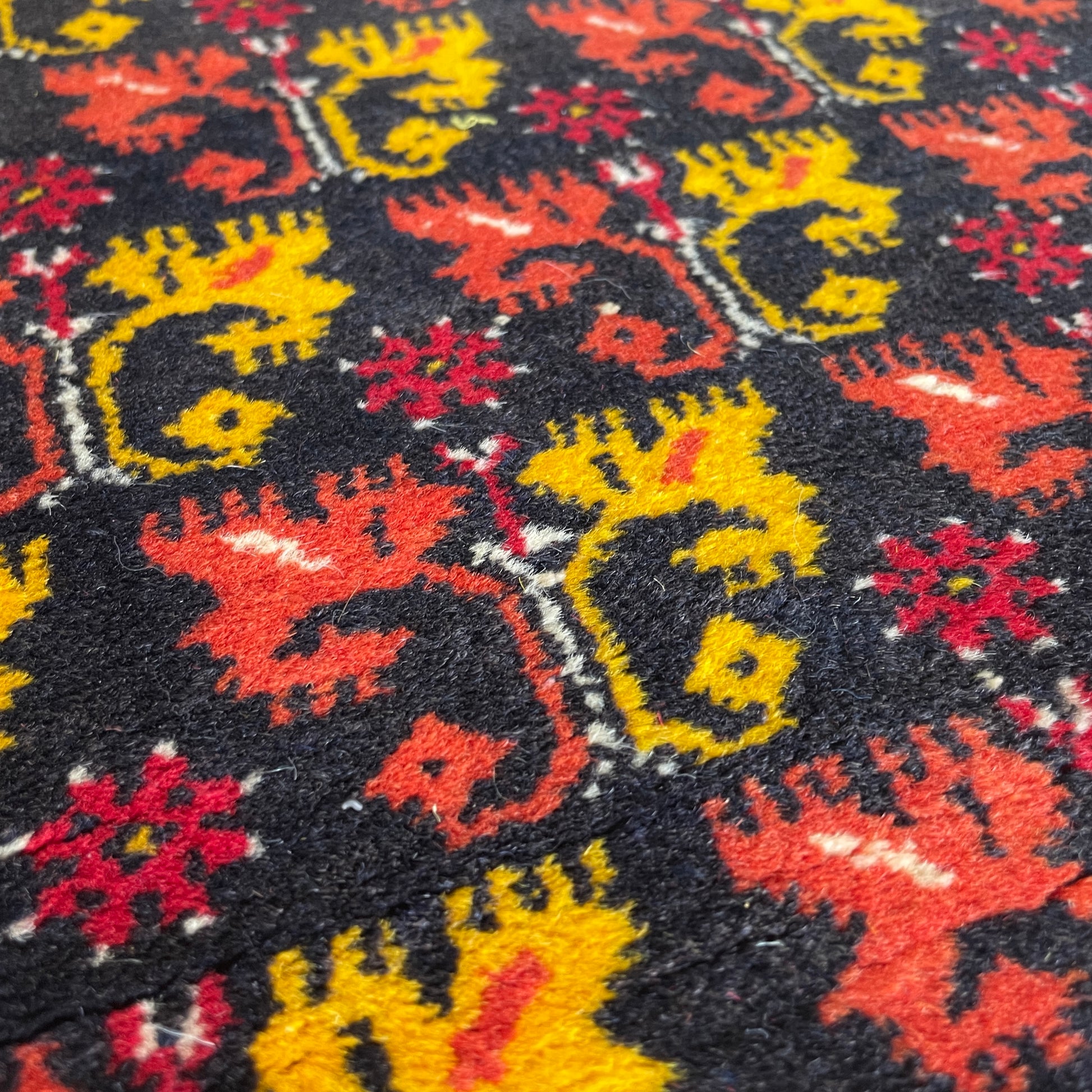 297 x 88 cm | Afghan Ersari Runner