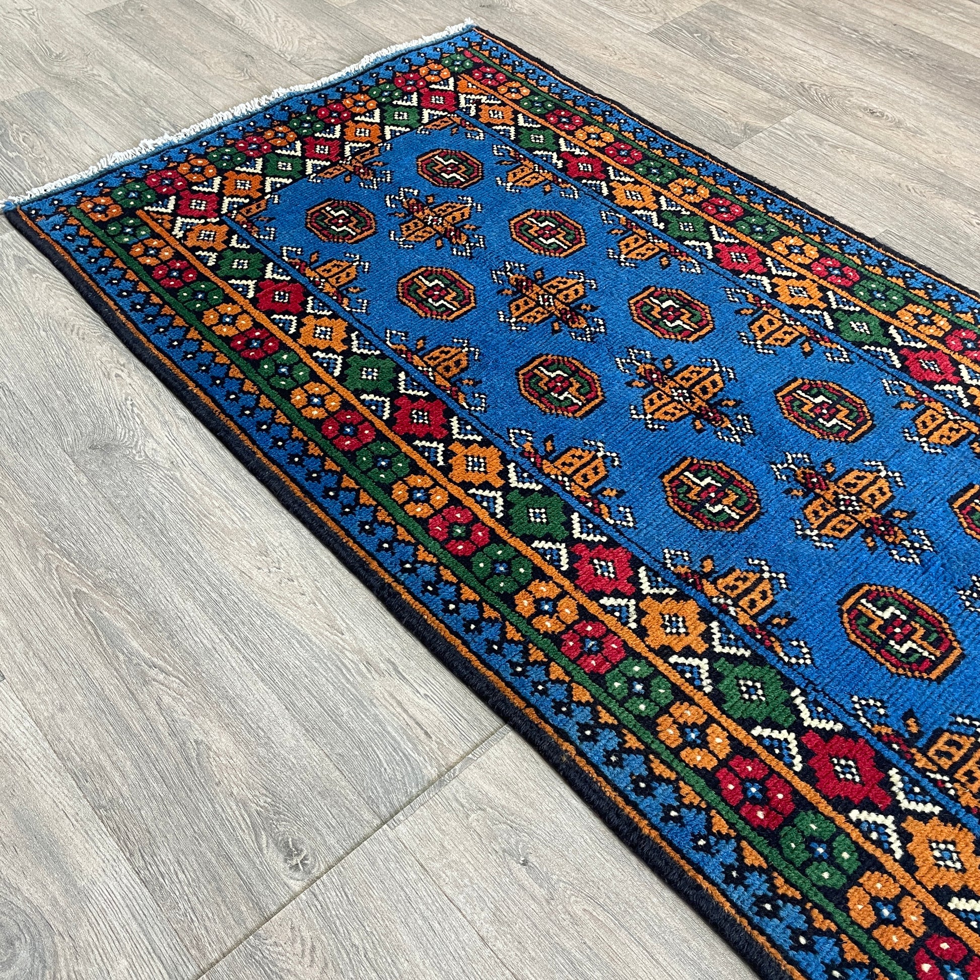 288 x 82 cm | Afghan Aqcha Runner