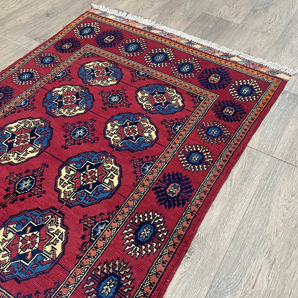 Fine Turkmen Tekke Rug (Merino Wool)