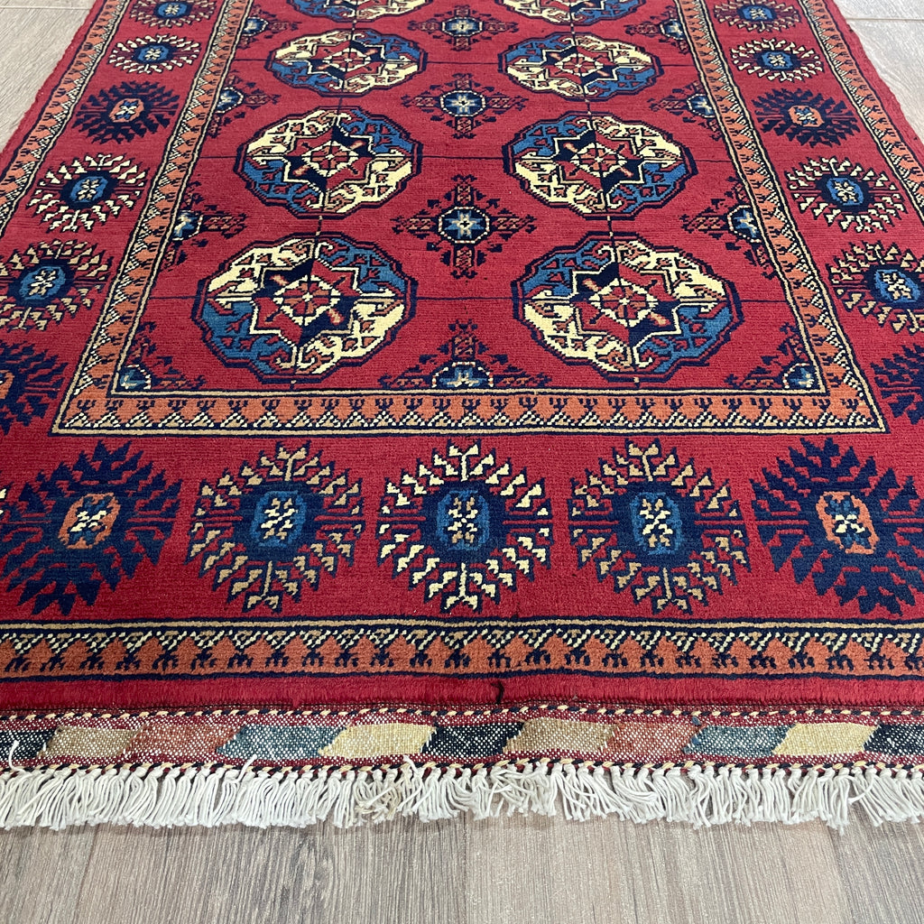Fine Turkmen Tekke Rug (Merino Wool)