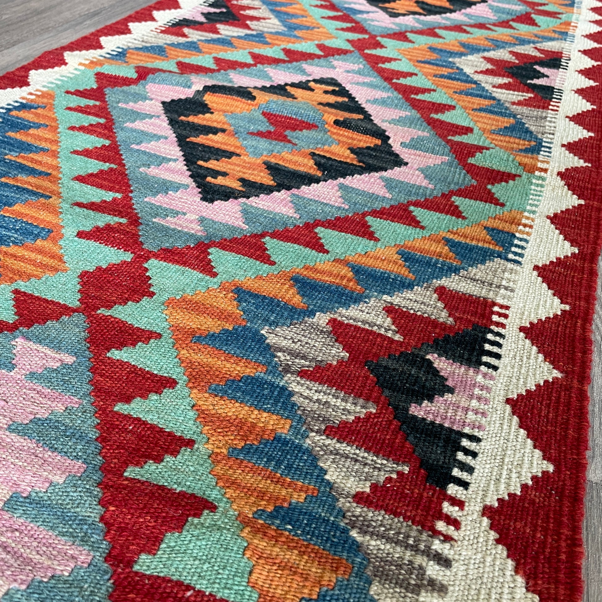 196 x 65 cm | Afghan Kilim Runner