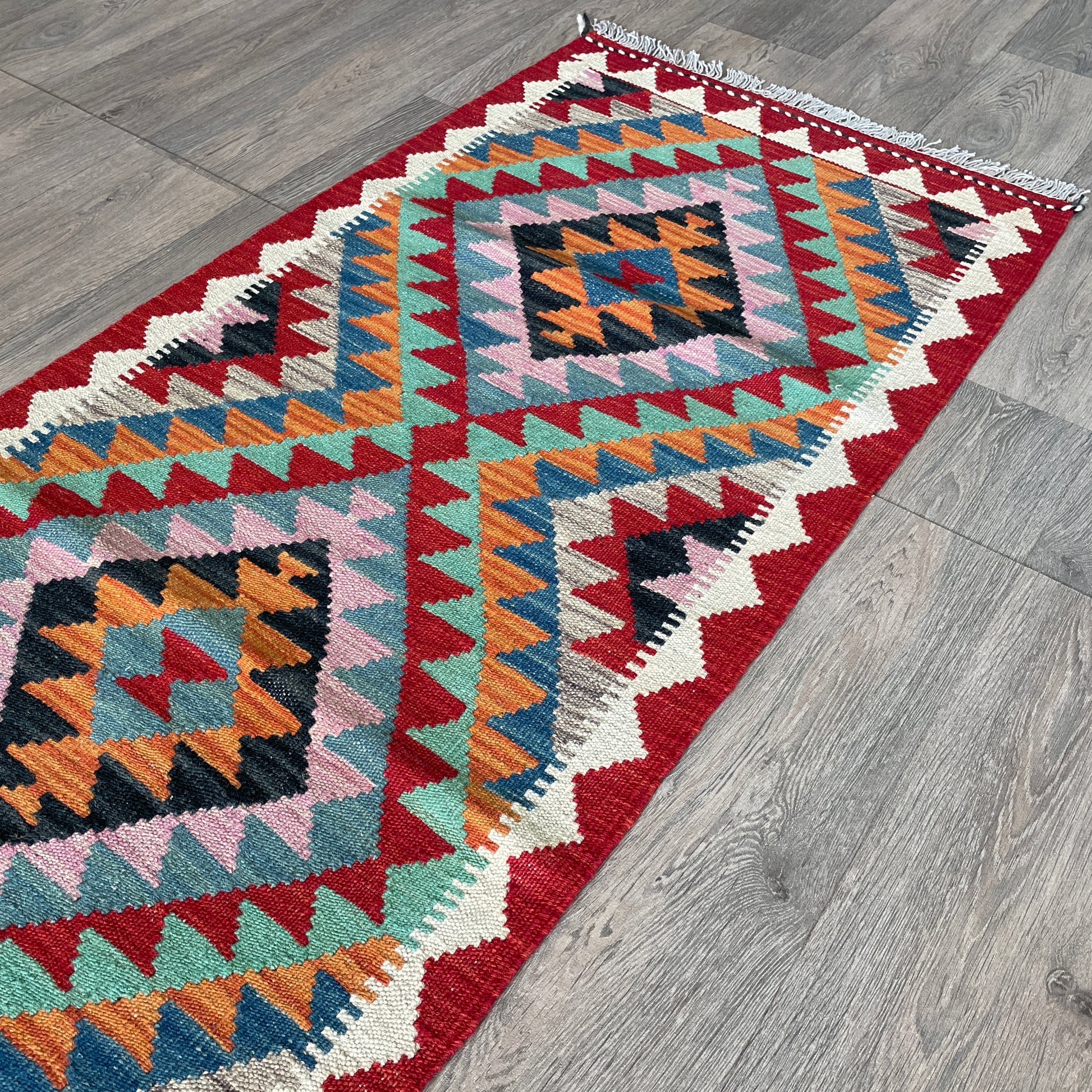 196 x 65 cm | Afghan Kilim Runner