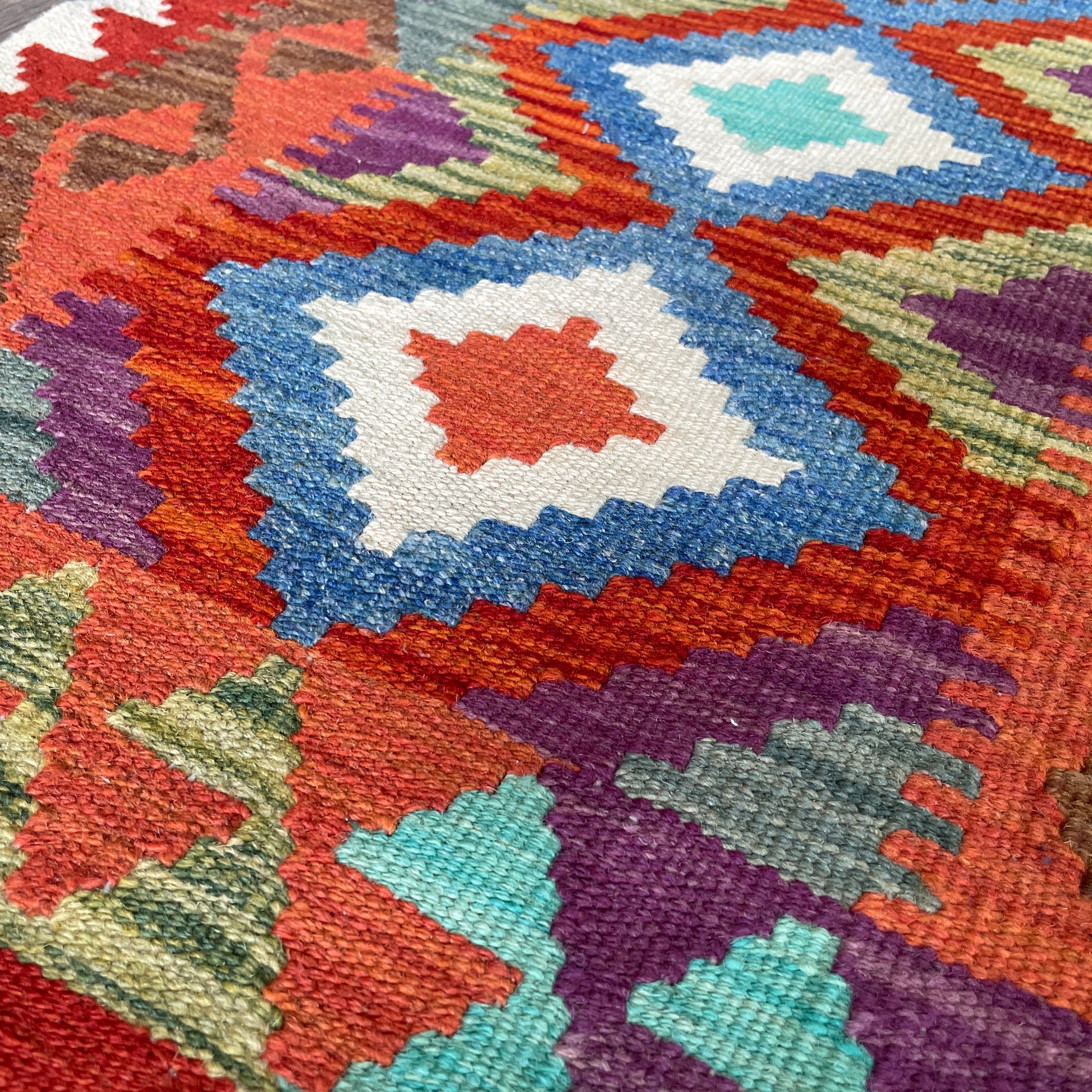 193 x 72 cm | Afghan Kilim Runner