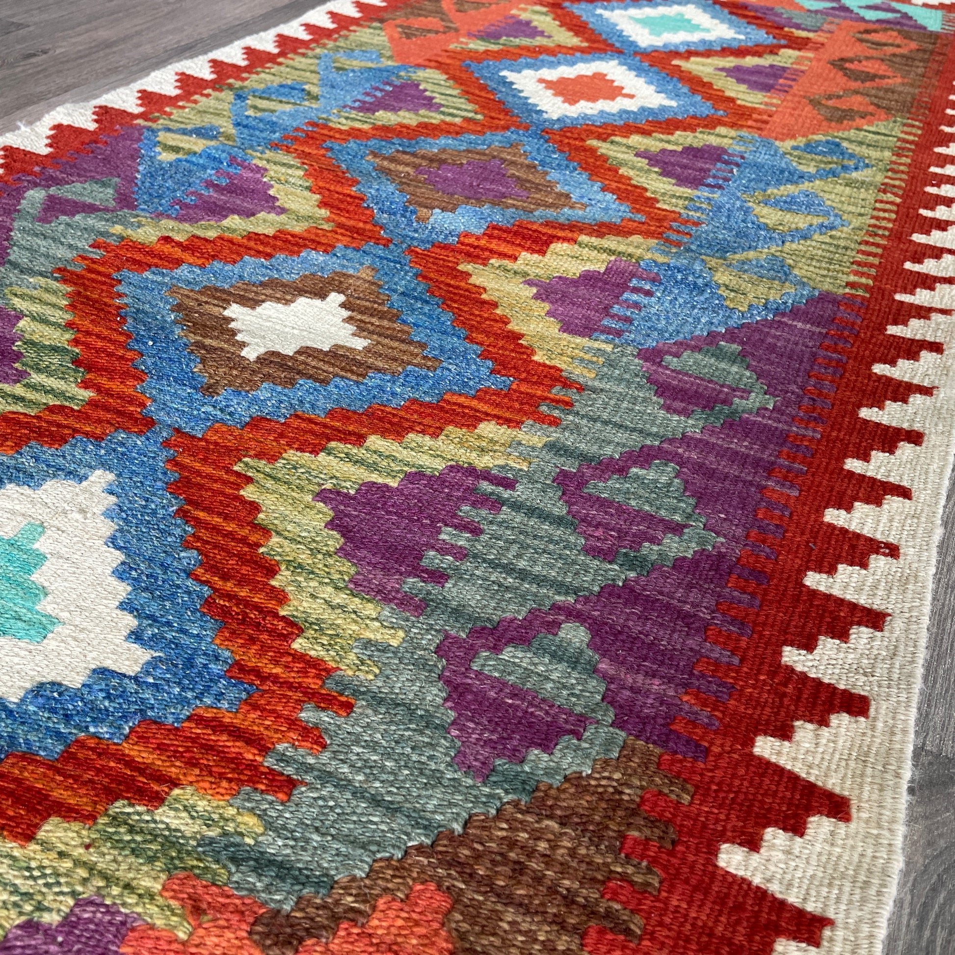 193 x 72 cm | Afghan Kilim Runner