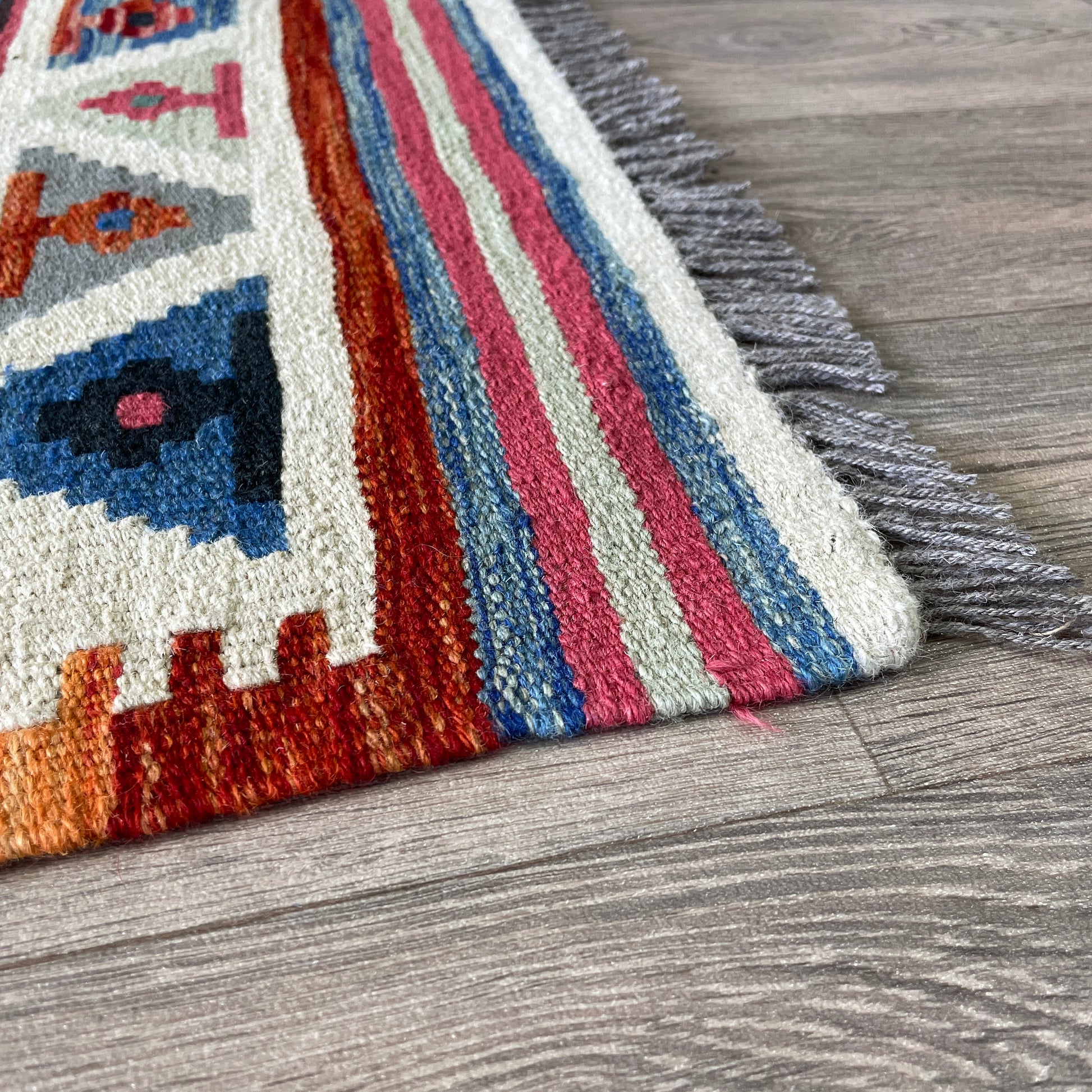 188 x 120 cm | Afghan Chubi Kilim Rug
