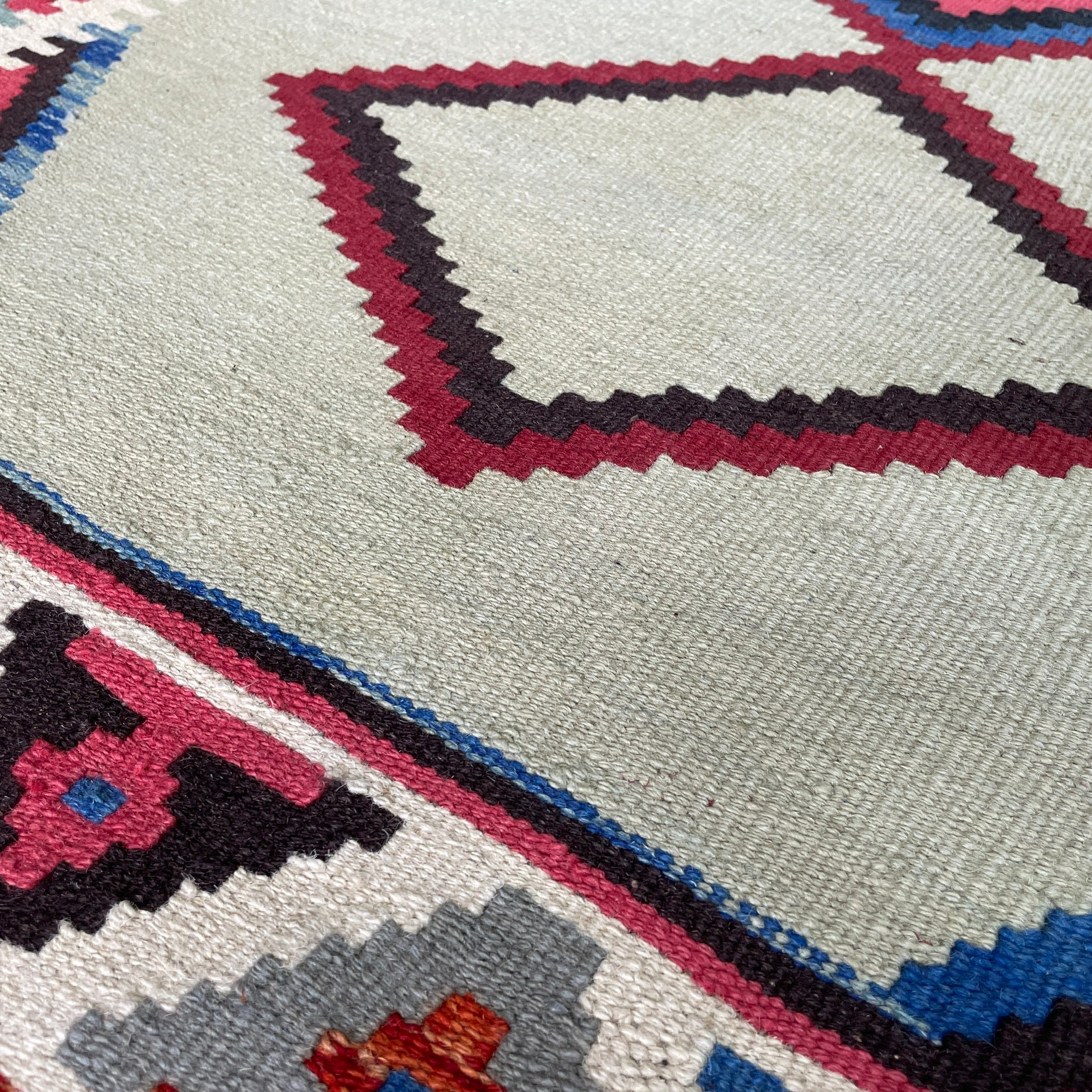 188 x 120 cm | Afghan Chubi Kilim Rug