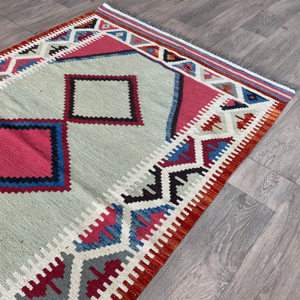 188 x 120 cm | Afghan Chubi Kilim Rug