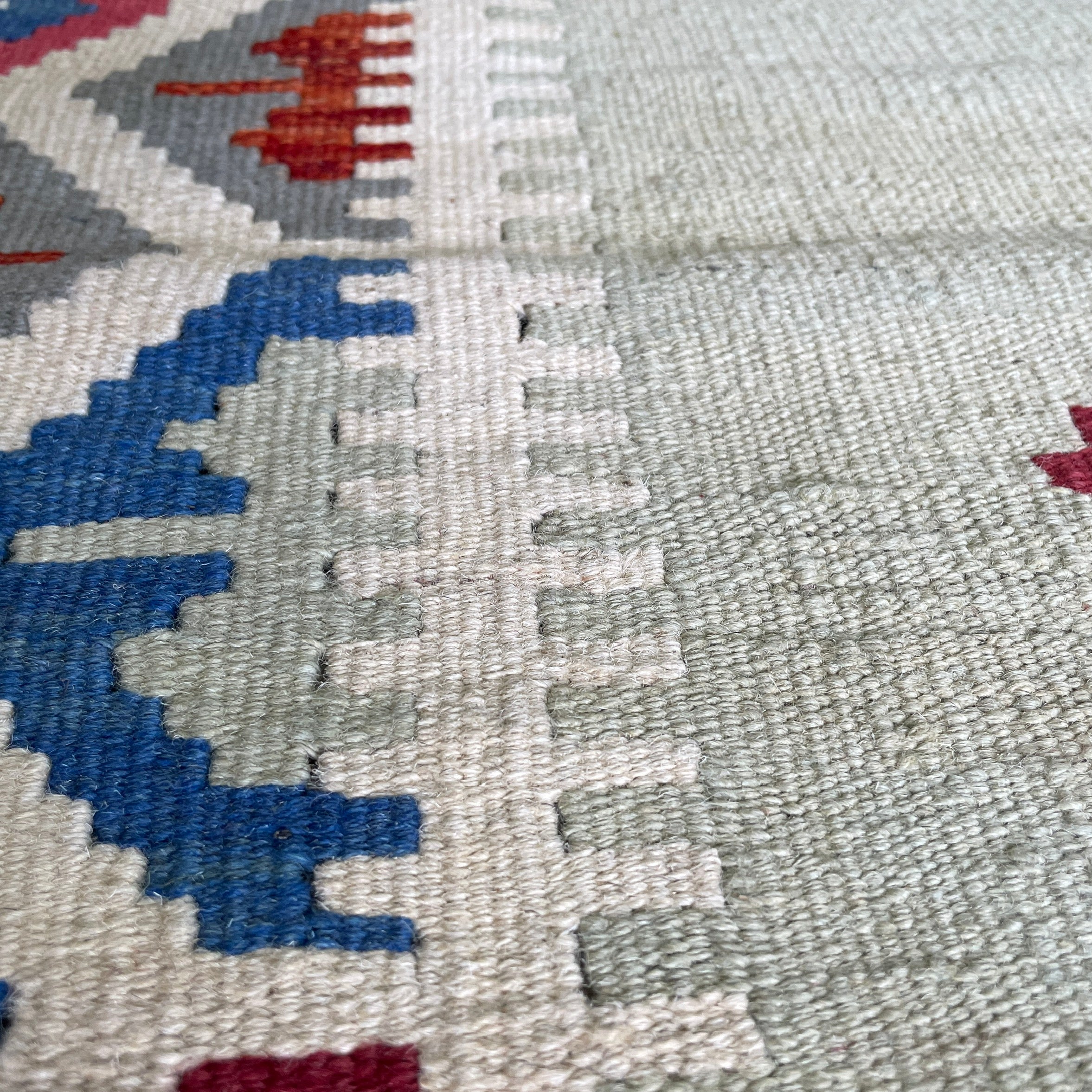 188 x 120 cm | Afghan Chubi Kilim Rug