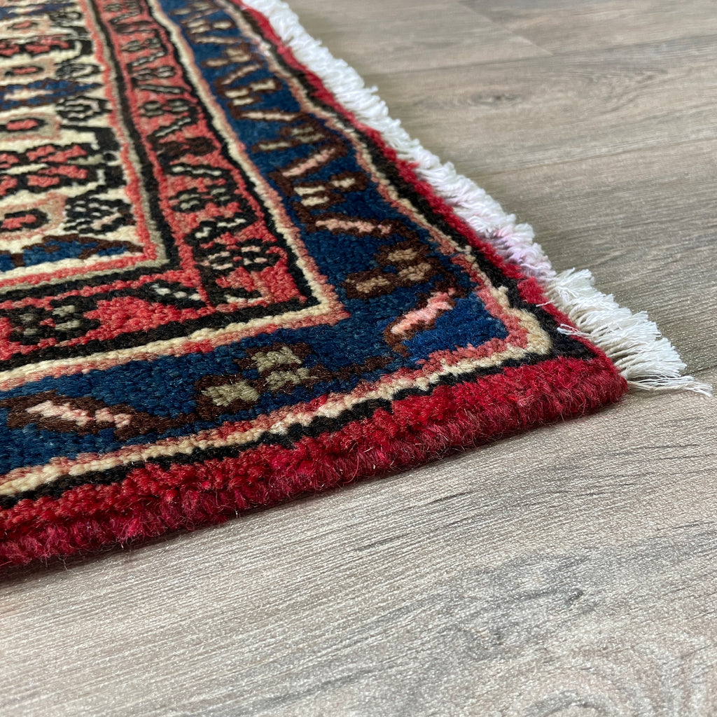 309 x 204 cm | Persian Hamadan Rug (Old 1970)