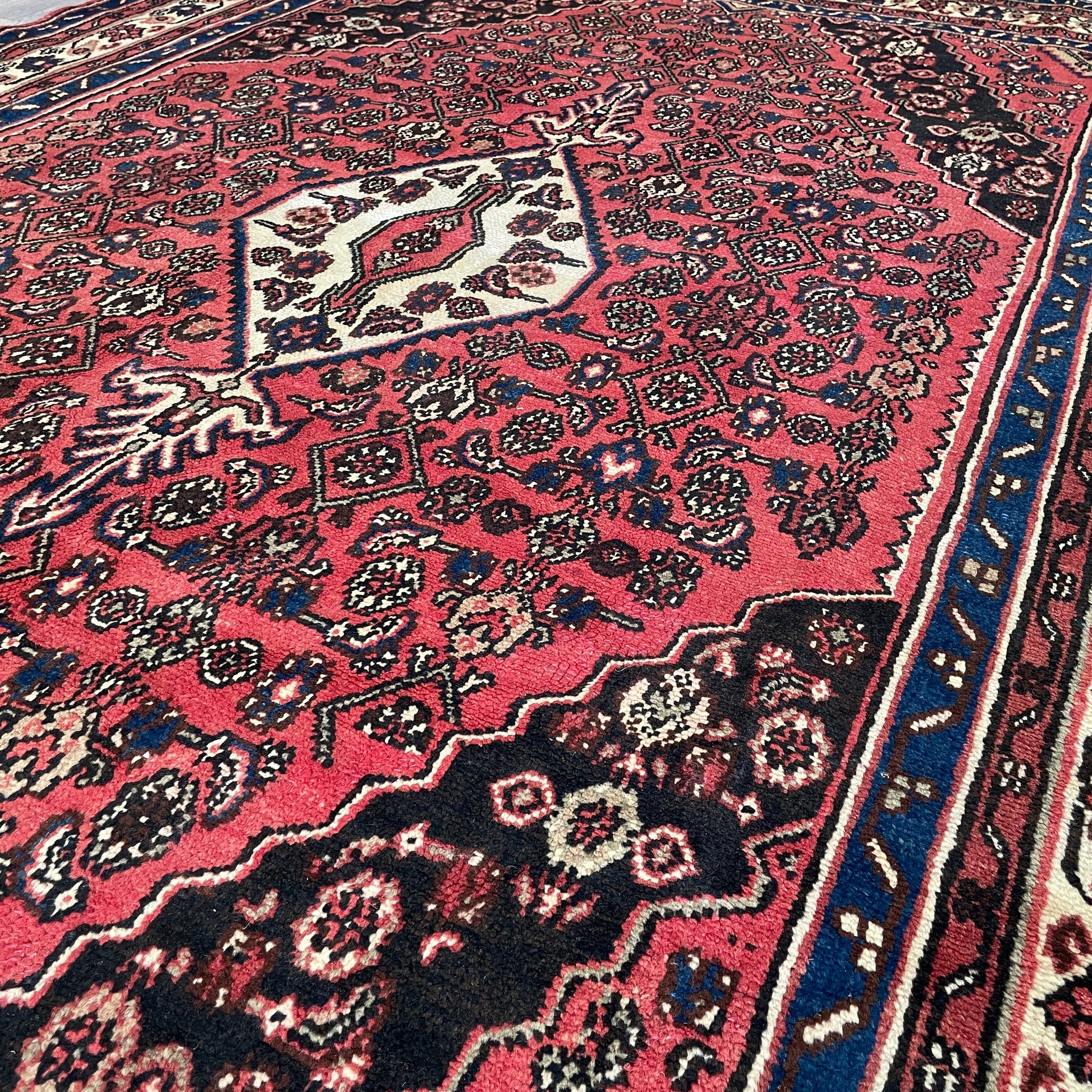309 x 204 cm | Persian Hamadan Rug (Old 1970)