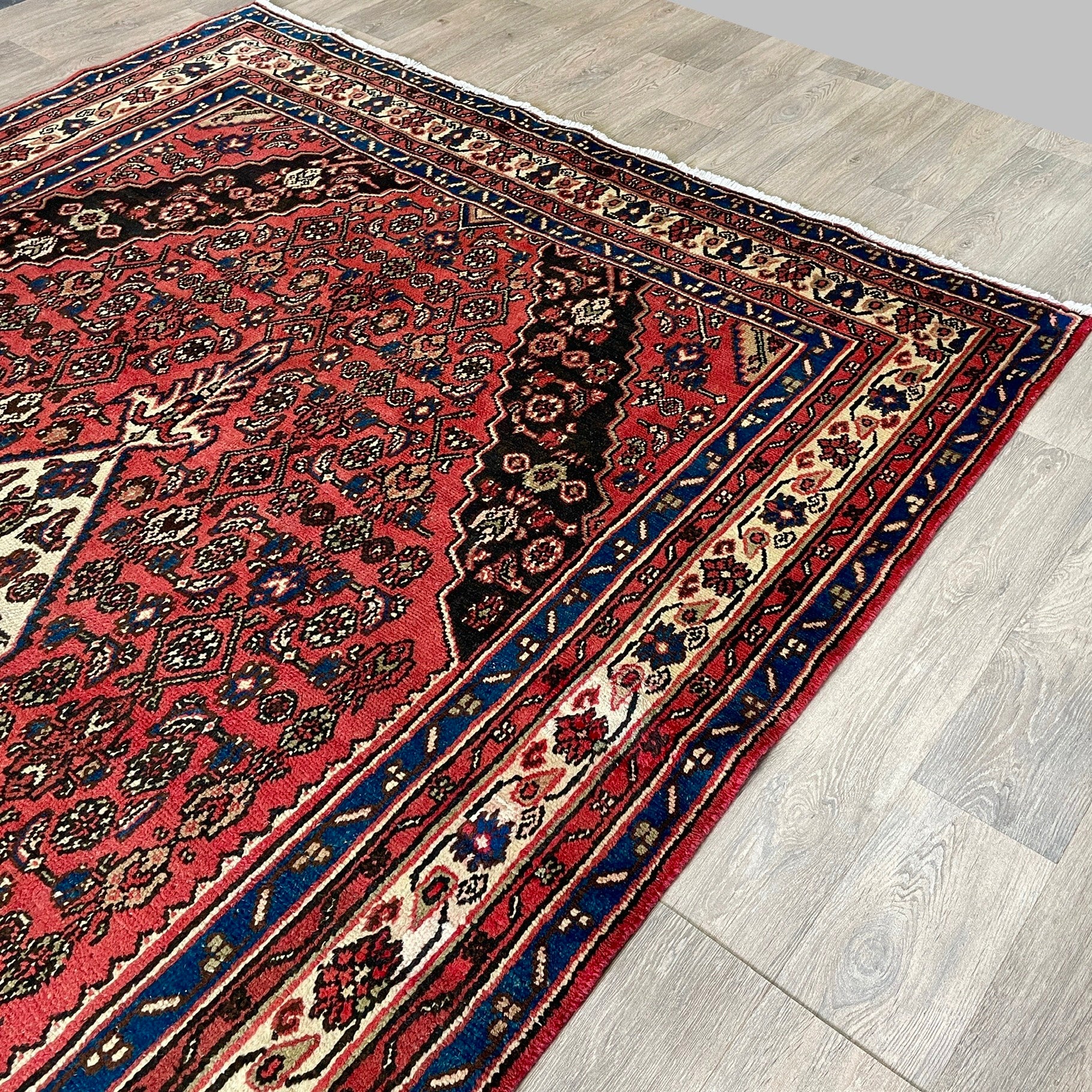 309 x 204 cm | Persian Hamadan Rug (Old 1970)
