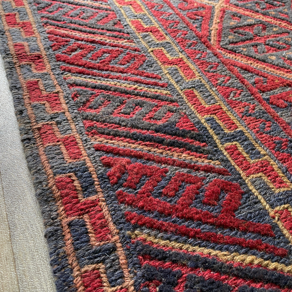 194 x 150 cm | Afghan Mushwani Rug