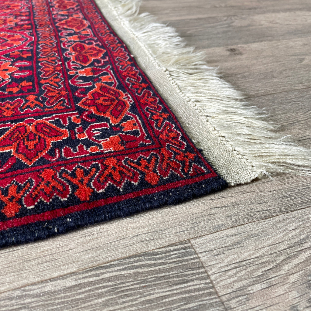 208 x 125 cm | Afghan Gul-Bagh Rug (Old 1990)