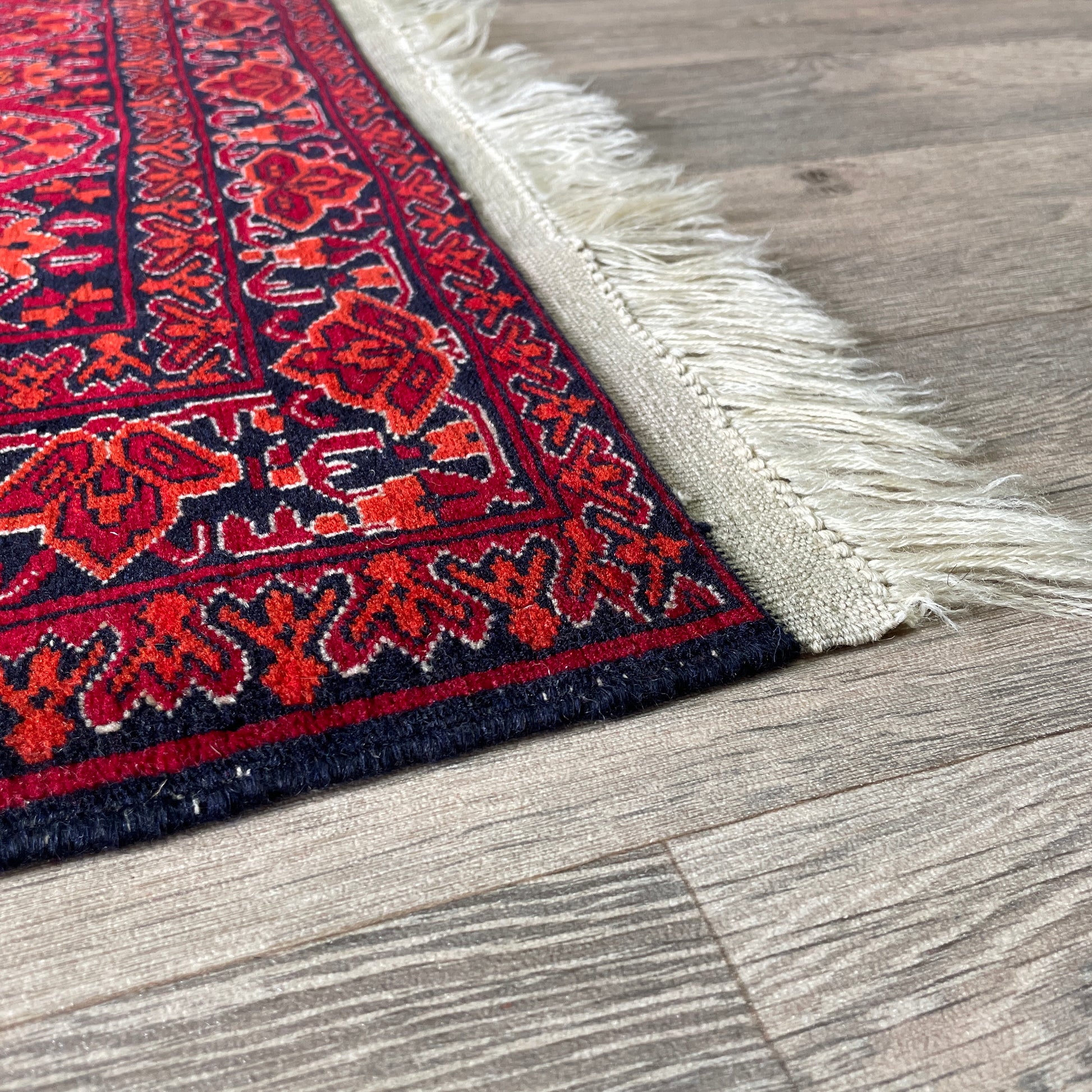 208 x 125 cm | Afghan Gul-Bagh Rug (Old 1990)