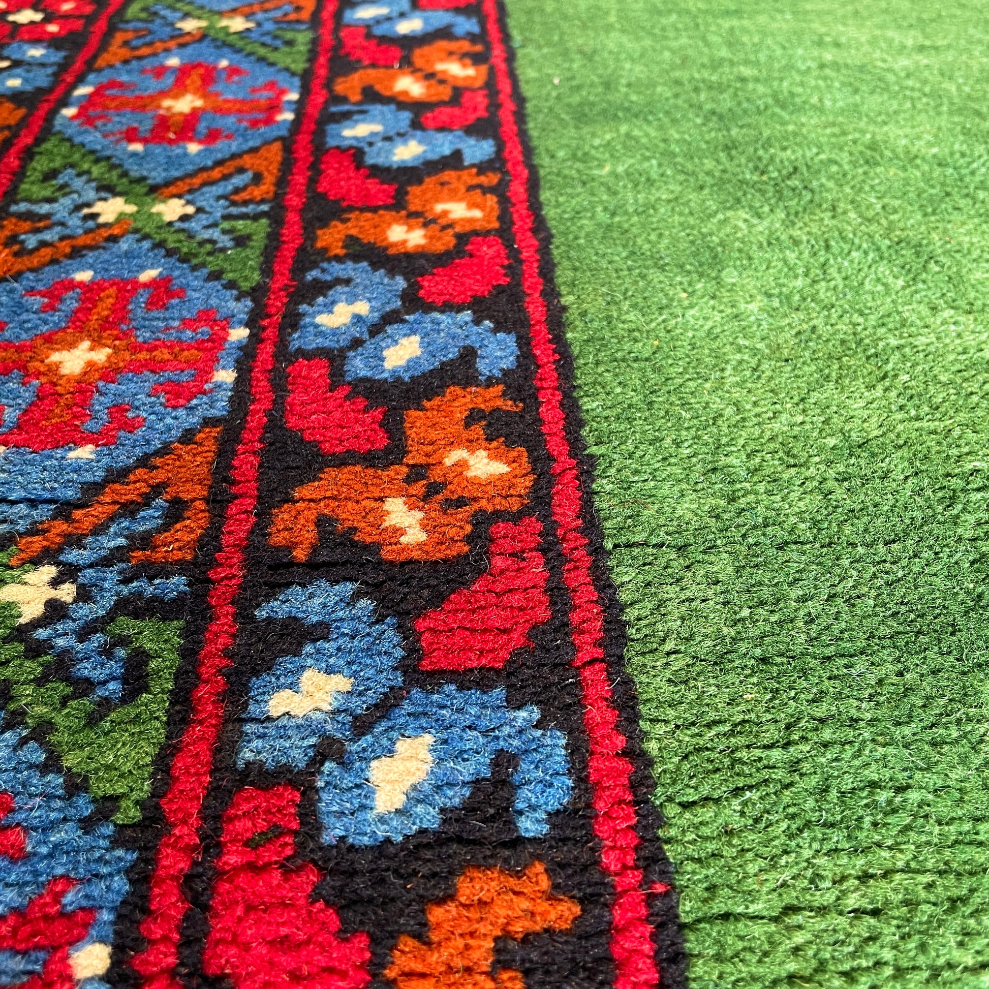 185 x 128 cm | Afghan Aqcha Rug
