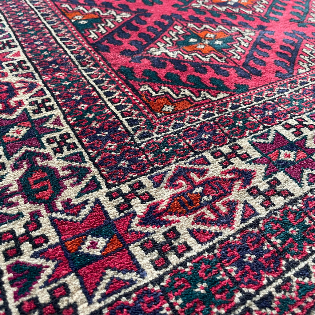 Turkmen Yomut Rug