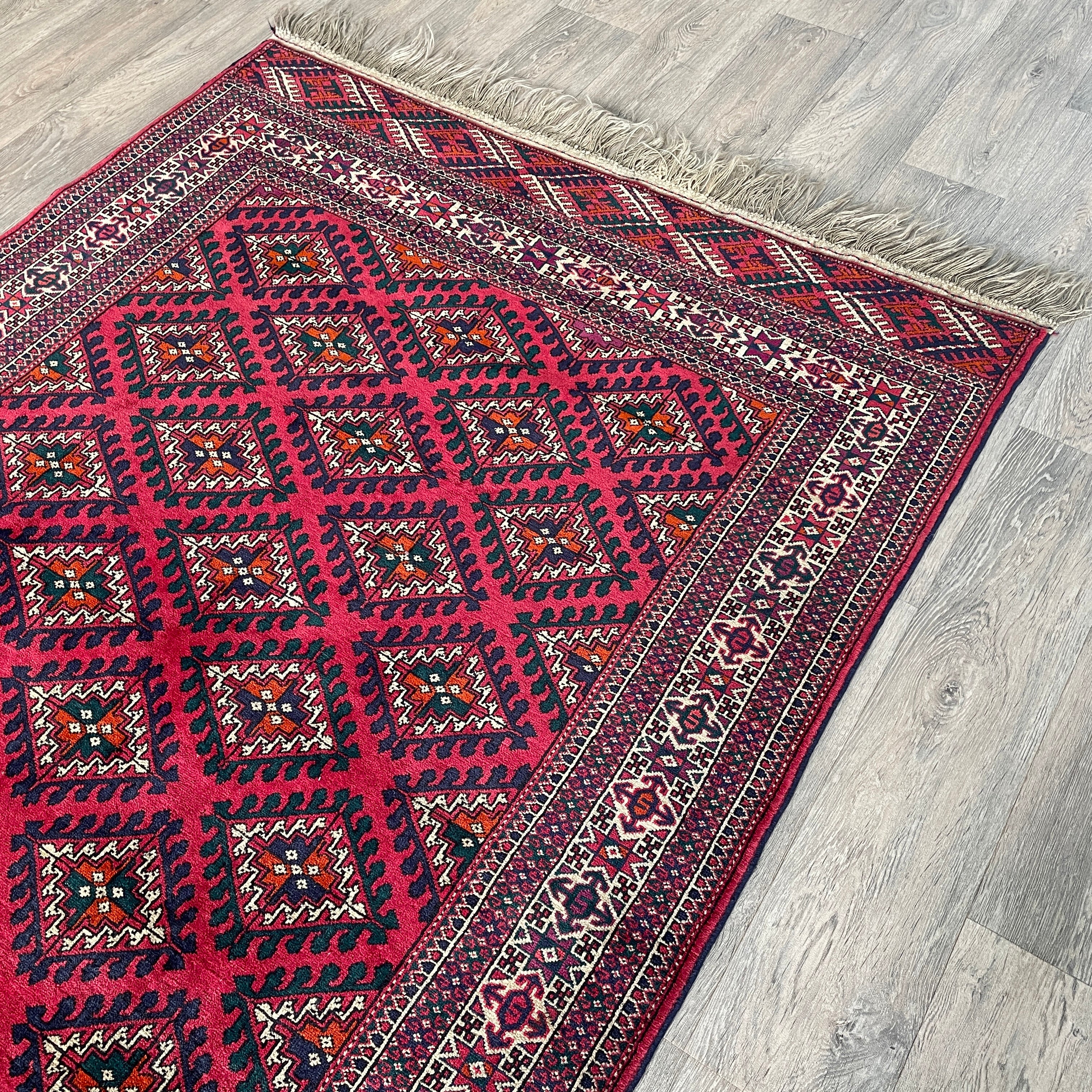 Turkmen Yomut Rug