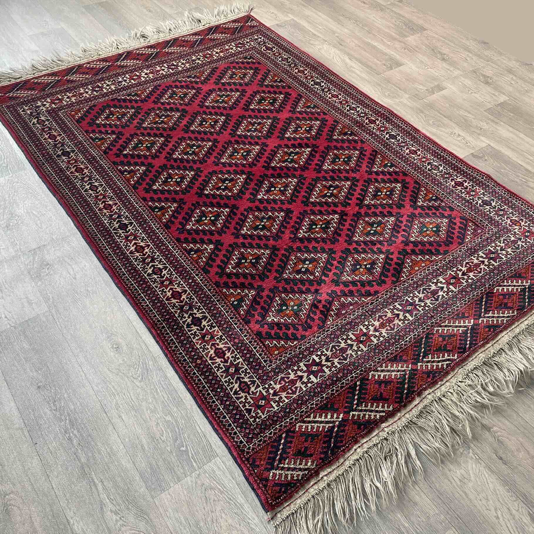 Turkmen Yomut Rug