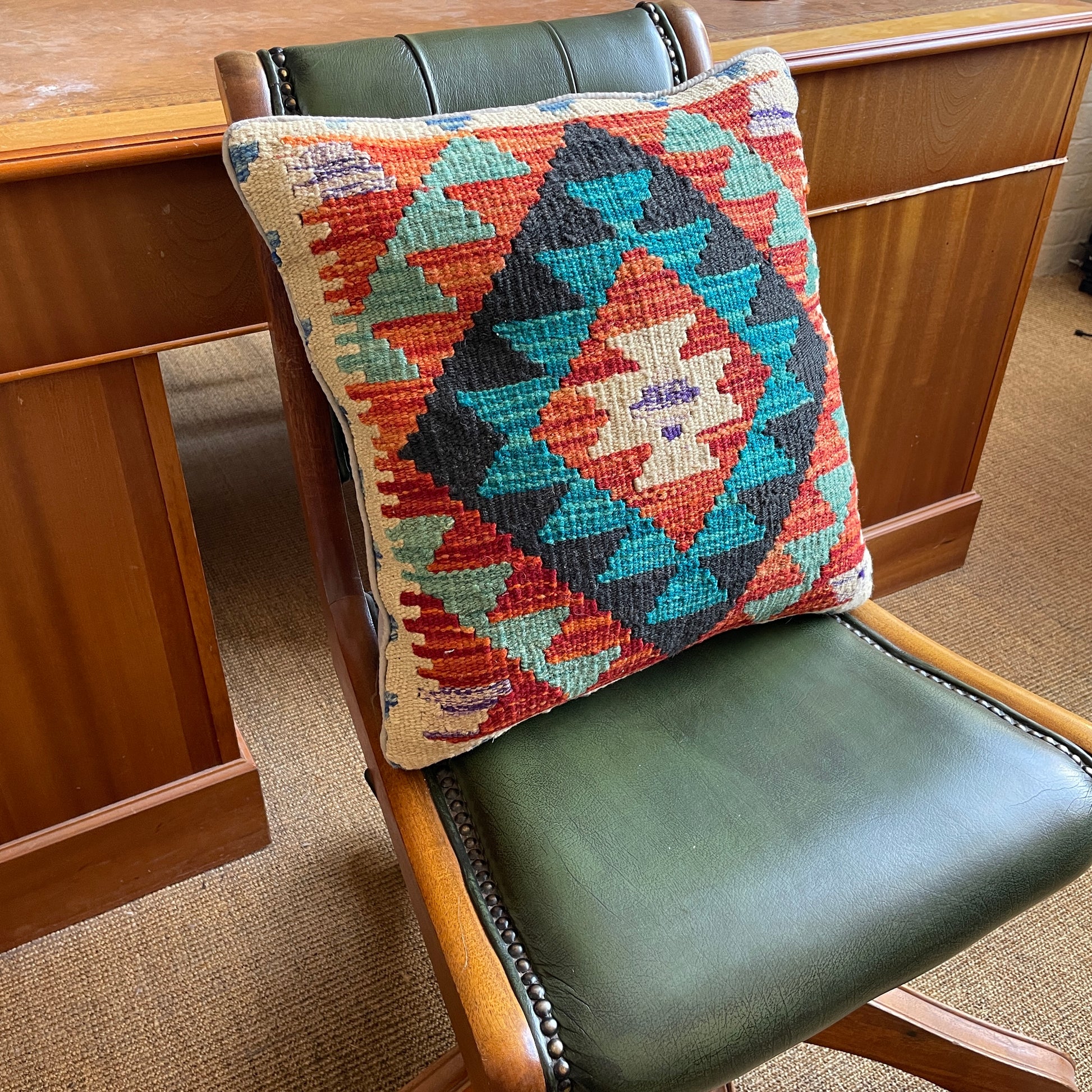 45 x 45 cm | Afghan Kilim Cushion Cover
