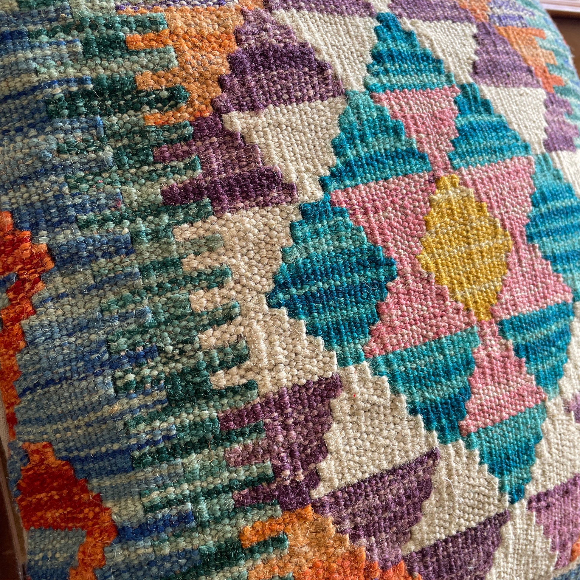 45 x 45 cm | Afghan Kilim Cushion Cover