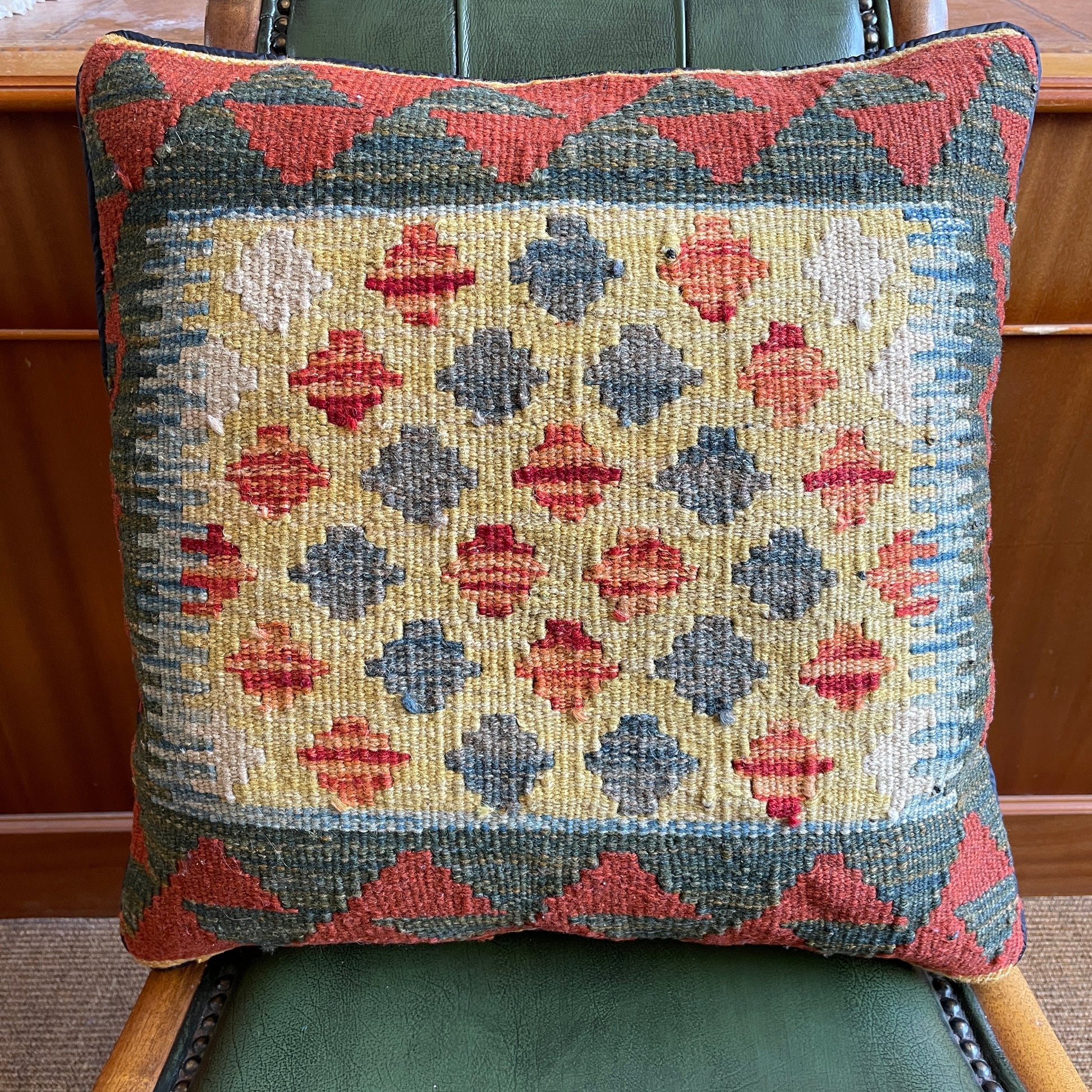 45 x 45 cm | Afghan Kilim Cushion Cover