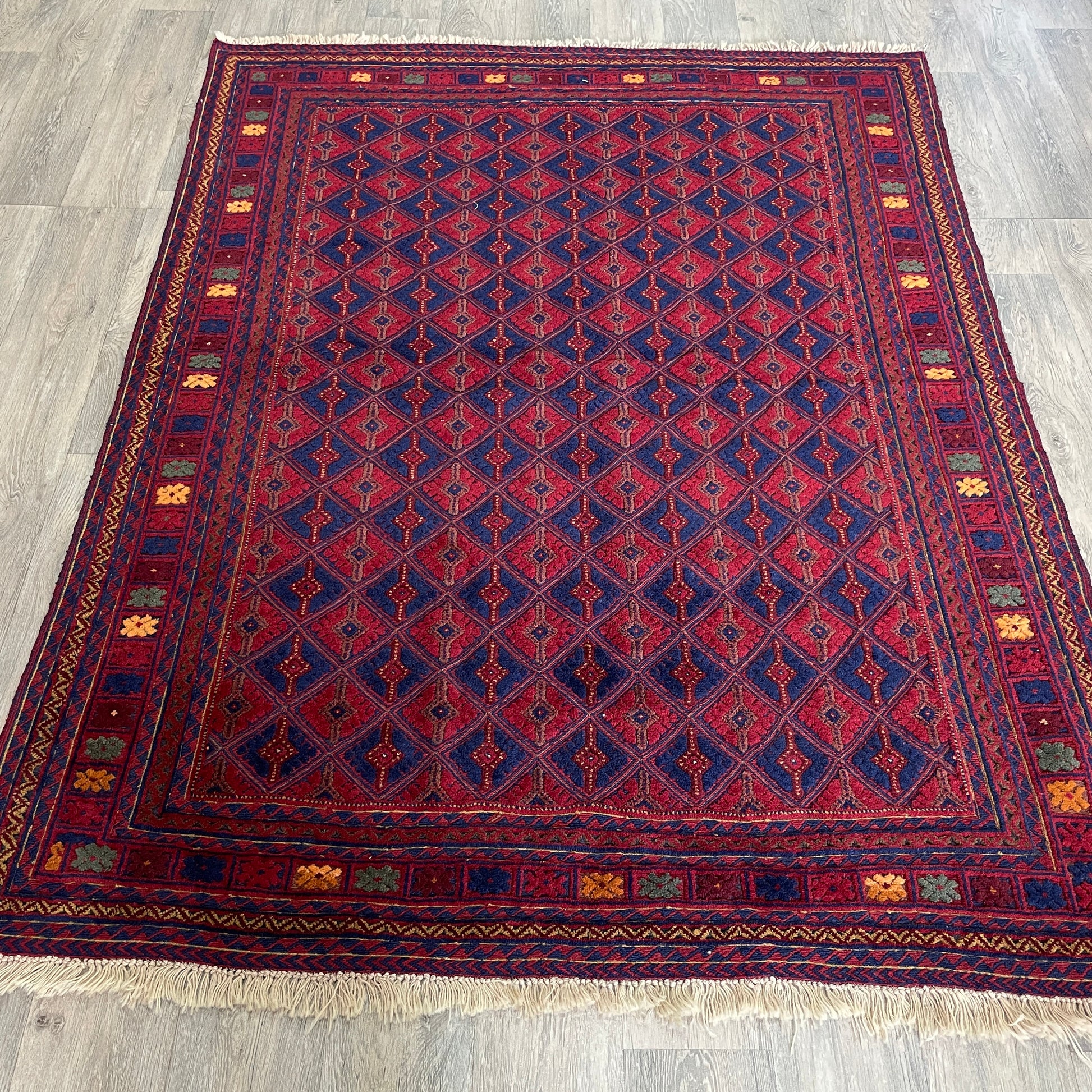 202 x 149 cm | Afghan Fine Mushwani Rug