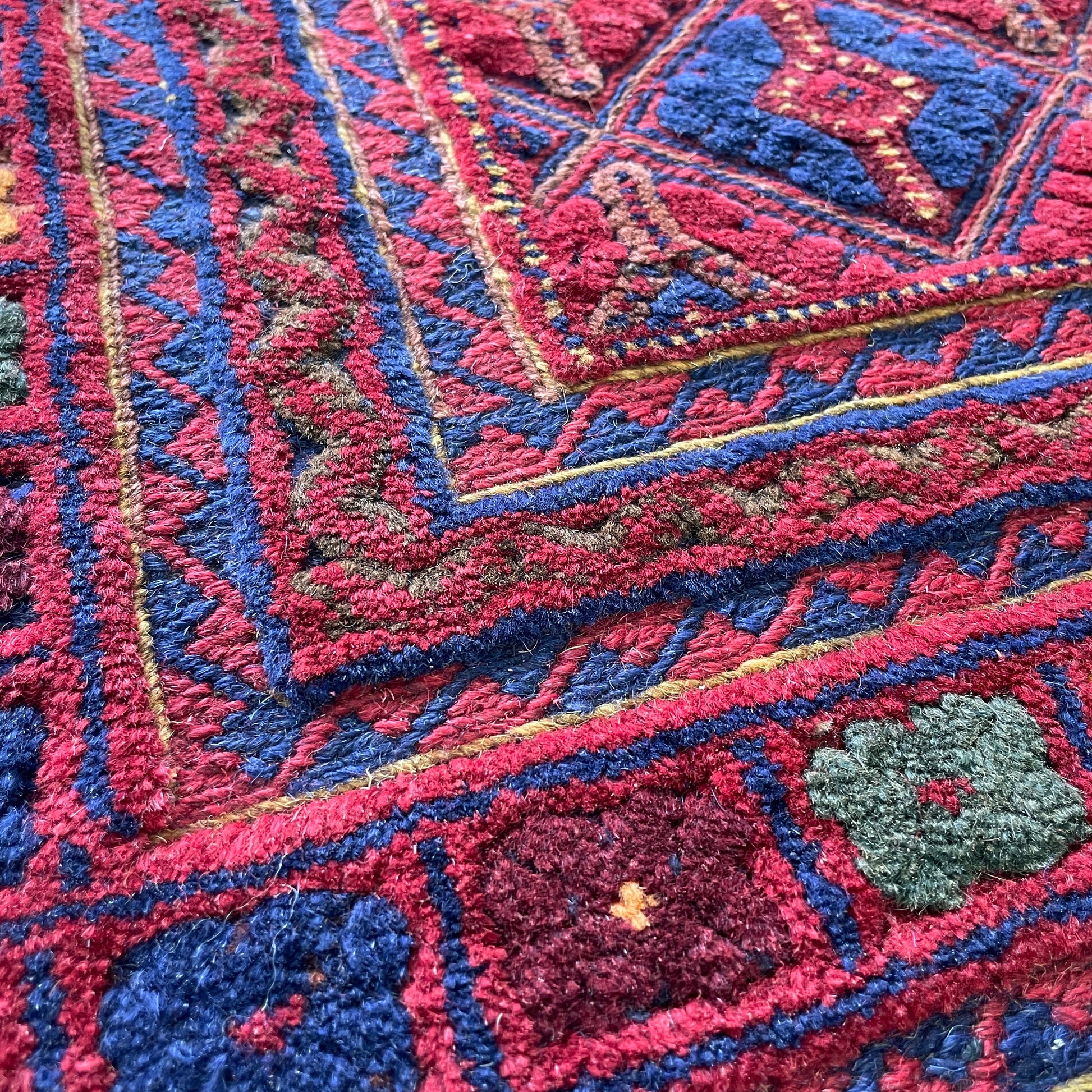 202 x 149 cm | Afghan Fine Mushwani Rug