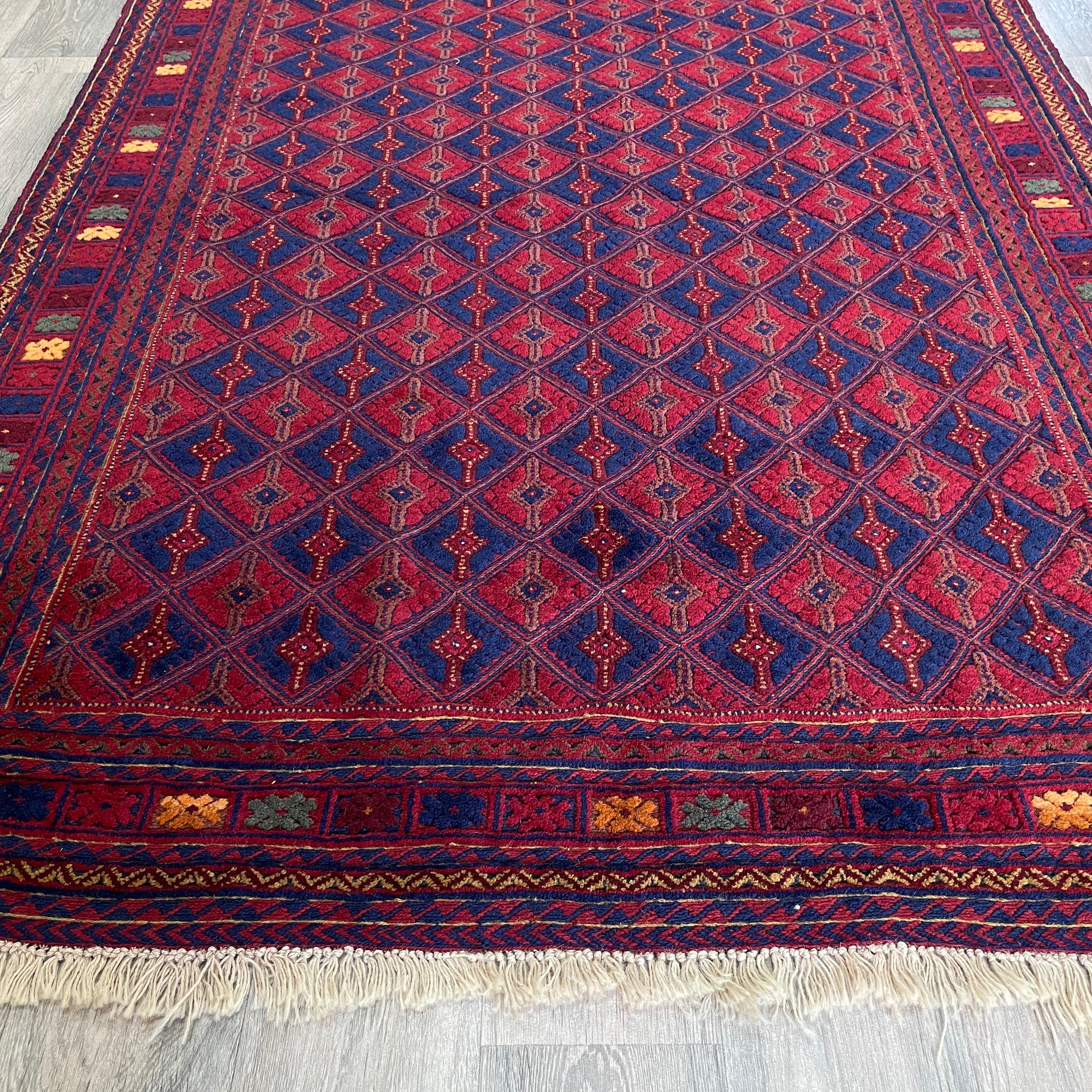 202 x 149 cm | Afghan Fine Mushwani Rug - Khorasan Rugs