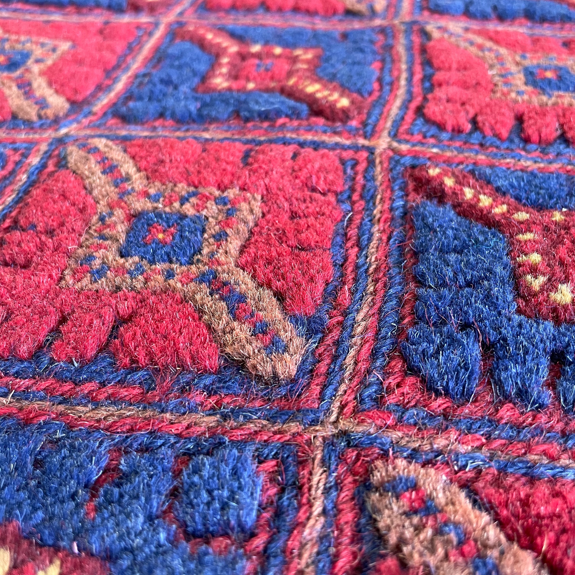 202 x 149 cm | Afghan Fine Mushwani Rug