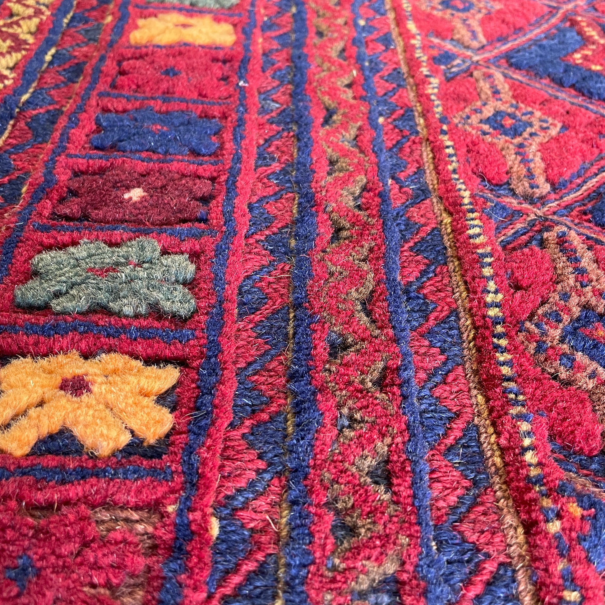 202 x 149 cm | Afghan Fine Mushwani Rug