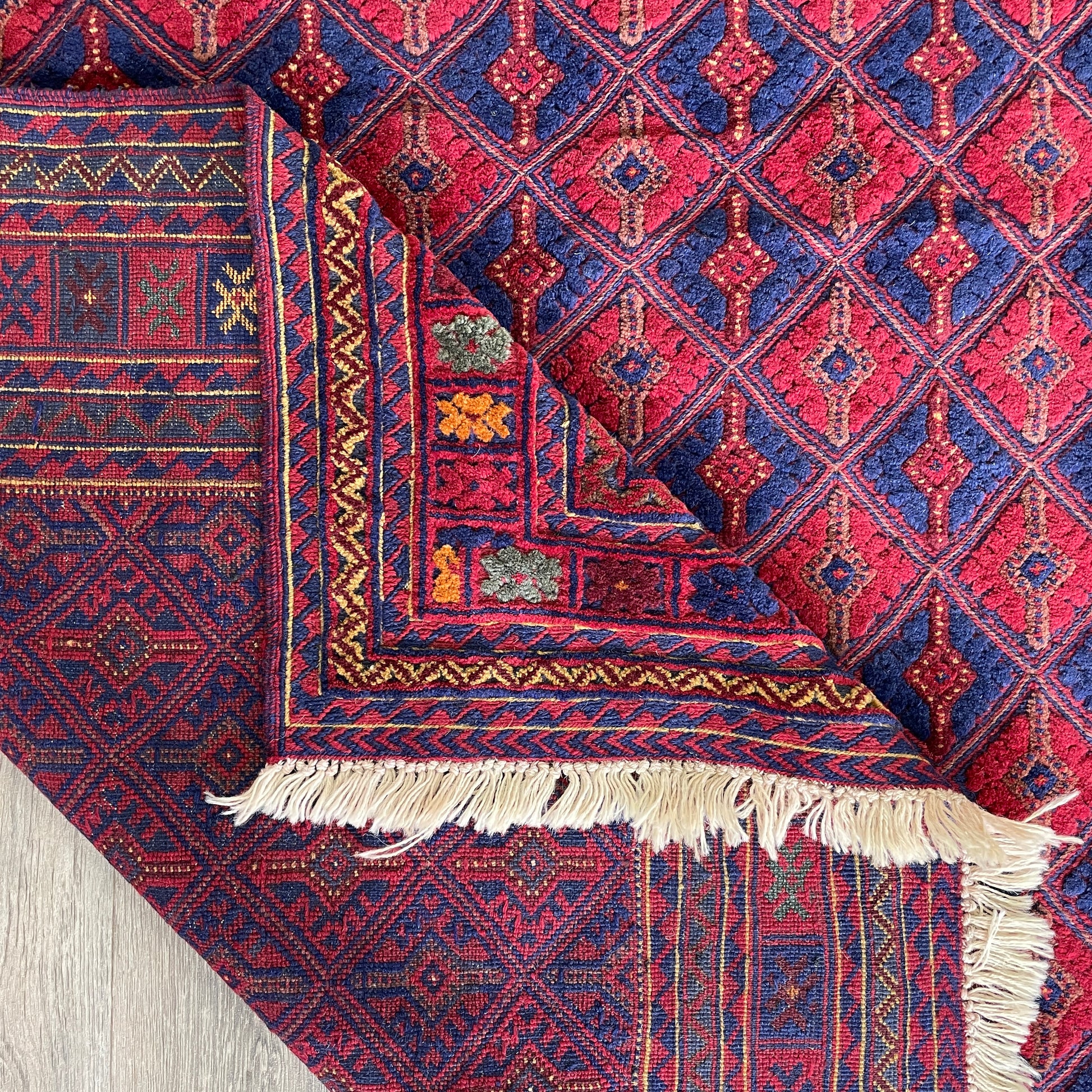 202 x 149 cm | Afghan Fine Mushwani Rug